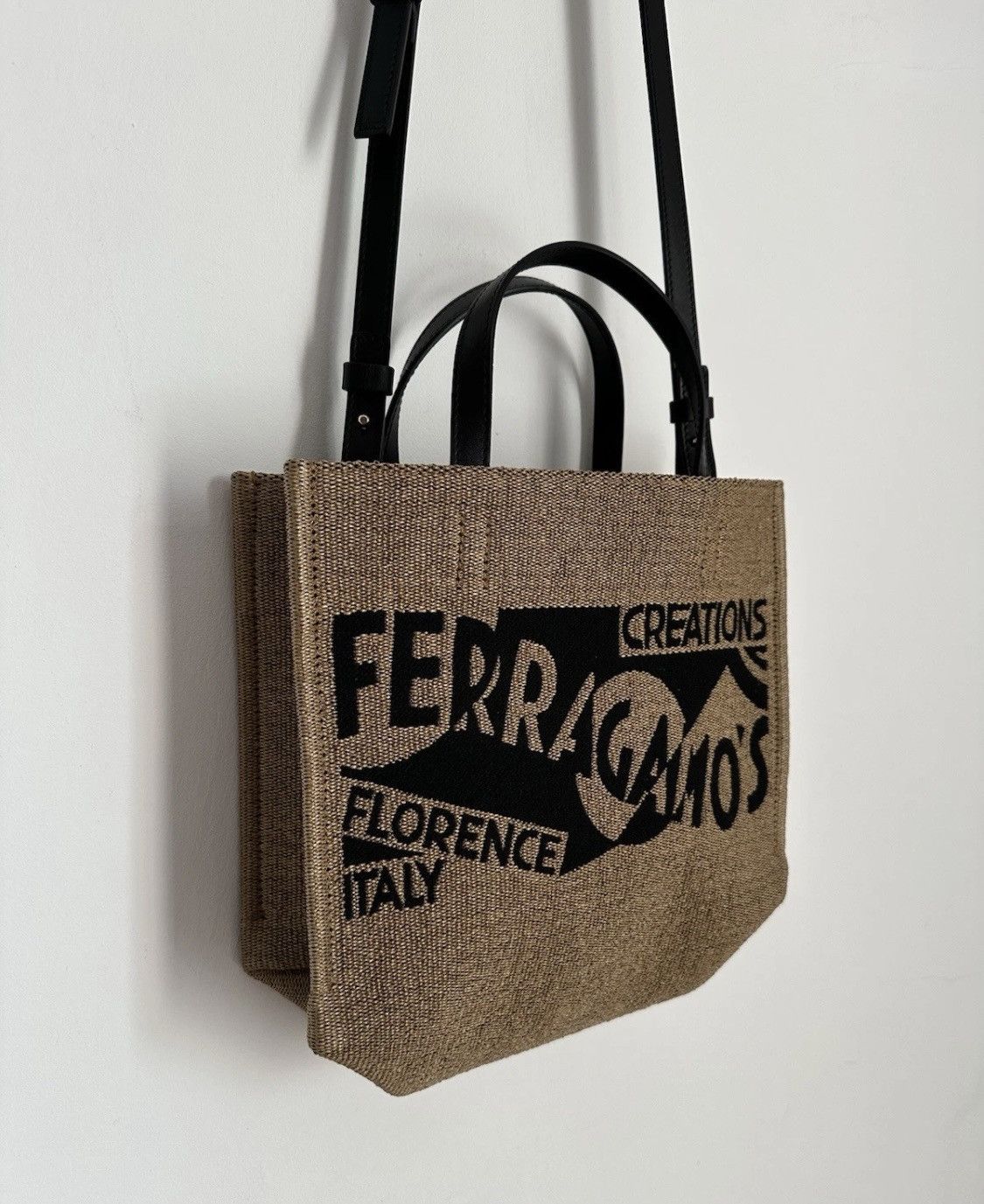 Salvatore Ferragamo Salvatore Ferragamo Tote Bag Medium! Size ONE SIZE - 2 Thumbnail
