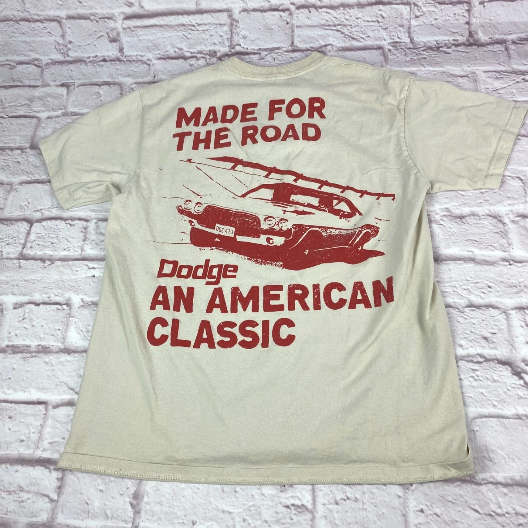 Vintage VINTAGE Dodge Mens T-Shirt An American Classic Made For The Road Size M Short Sleeve Size US M / EU 48-50 / 2 - 2 Thumbnail