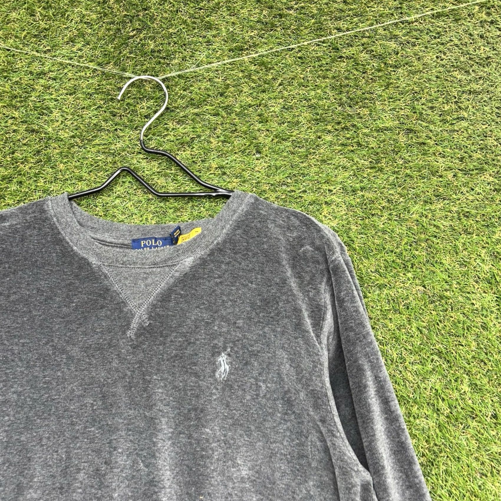 Polo Ralph Lauren Polo Ralph Lauren Sweatshirt Mens Medium Velour Gray Side Zip Preppy Crewneck Size US M / EU 48-50 / 2 - 3 Thumbnail
