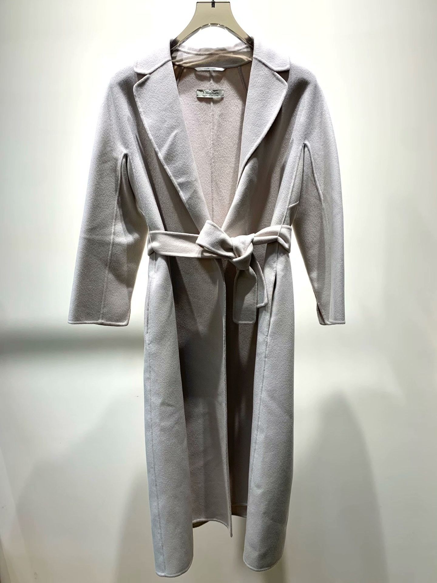 Max Mara Max Mara Beige Coat 34 Women Size XS / US 0-2 / IT 36-38 - 1 Thumbnail
