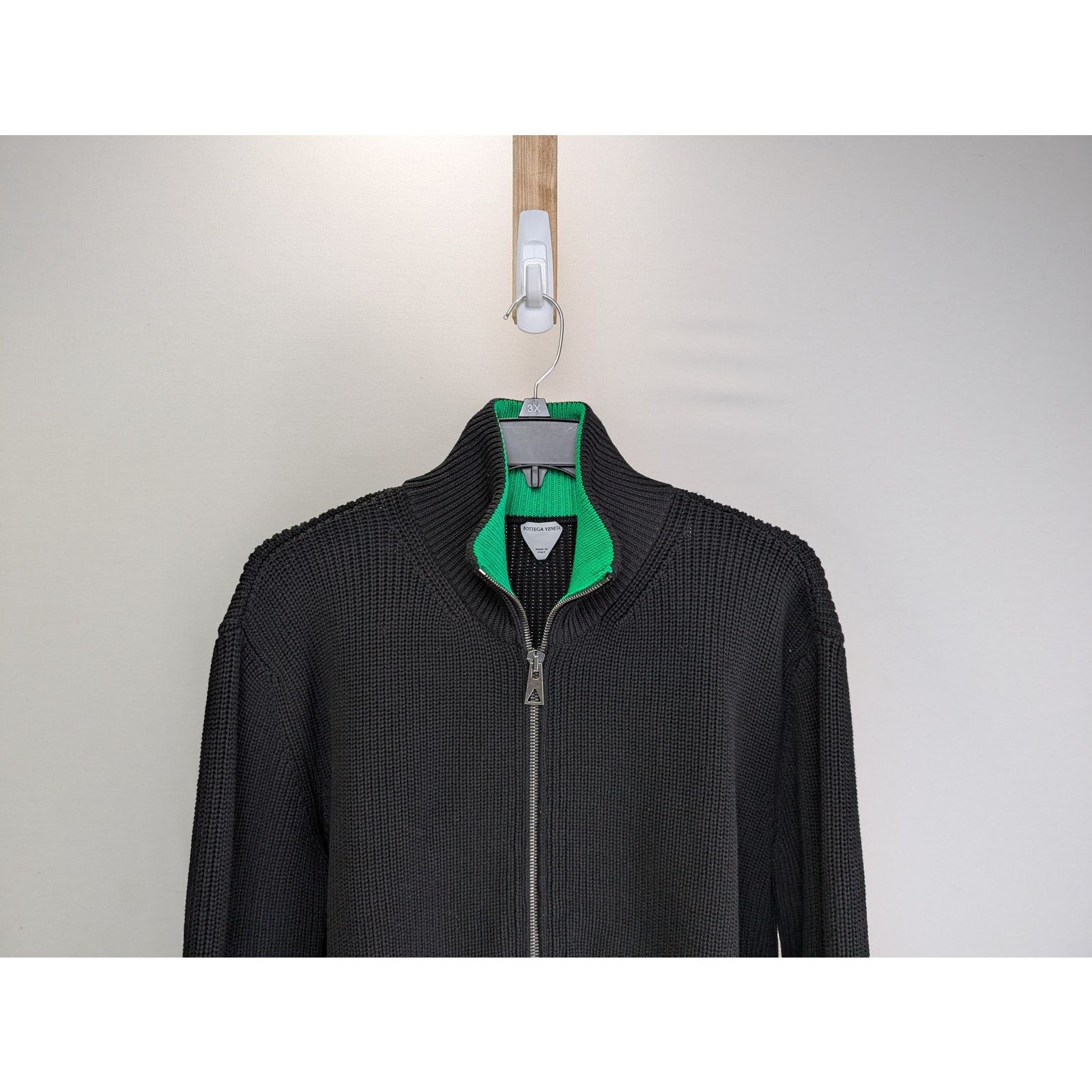 Bottega Veneta o1rshd1 Dry Cotton Rib Cardigan Sweater in Black Size US XL / EU 56 / 4 - 3 Thumbnail