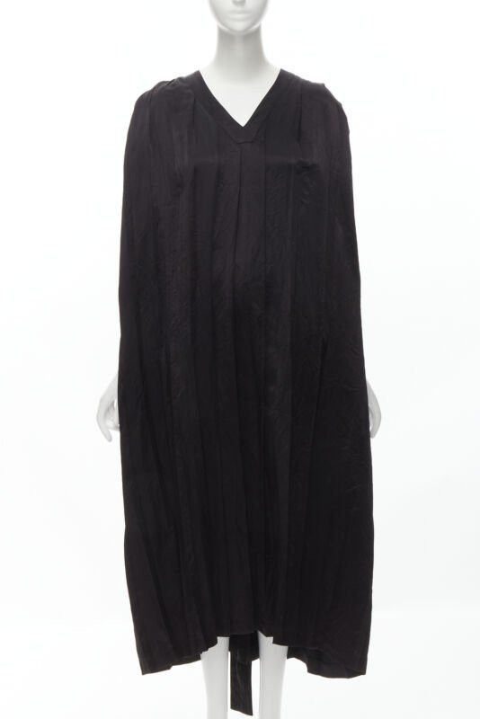 Comme des Garcons COMME DES GARCONS Vintage 1980s black triacetate V-neck pleated belted dress Size M / US 6-8 / IT 42-44 - 1 Thumbnail