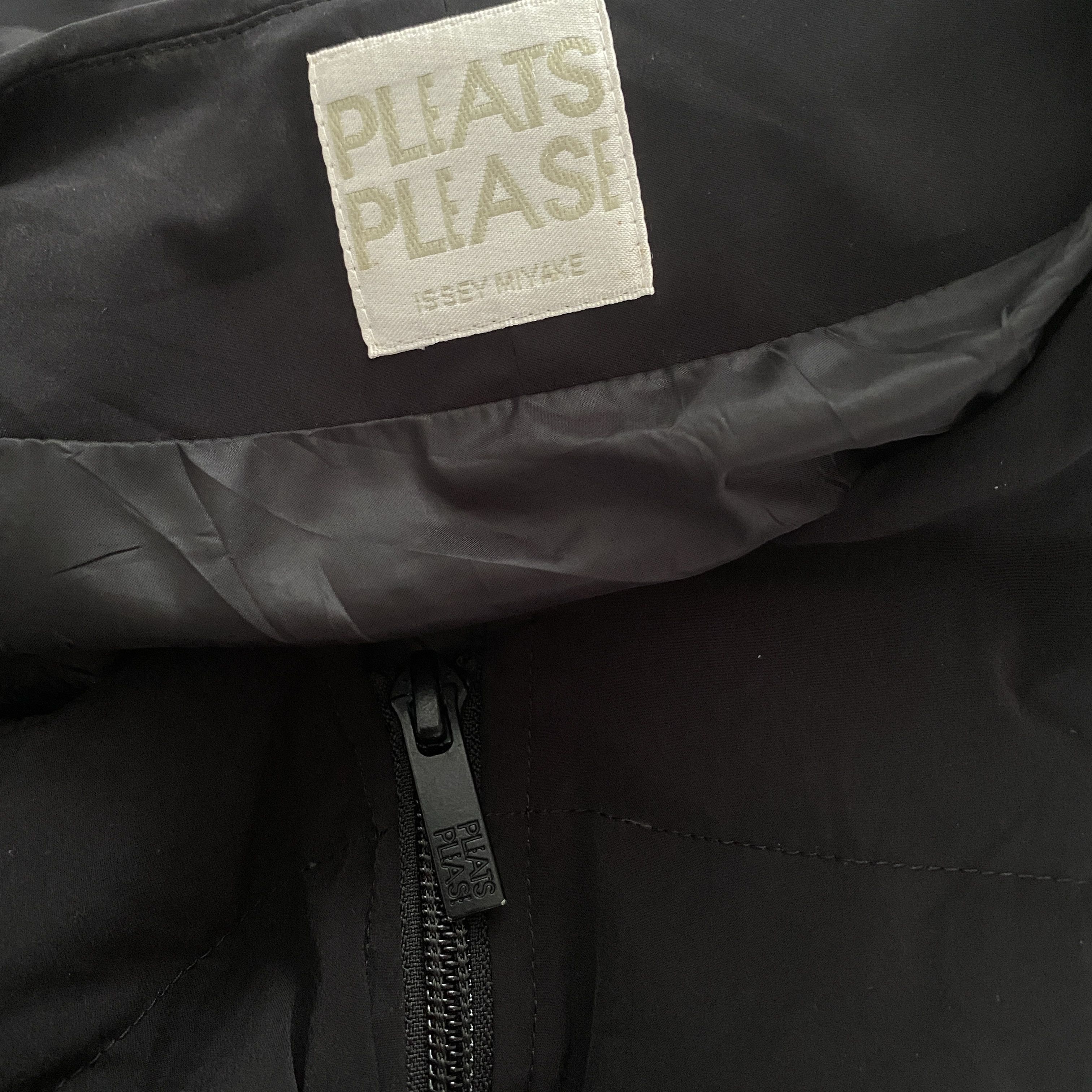 Pleats Please Issey Miyake Issey Miyake Pleats Please Puffer Parka Down Jacket Size M / US 6-8 / IT 42-44 - 3 Thumbnail