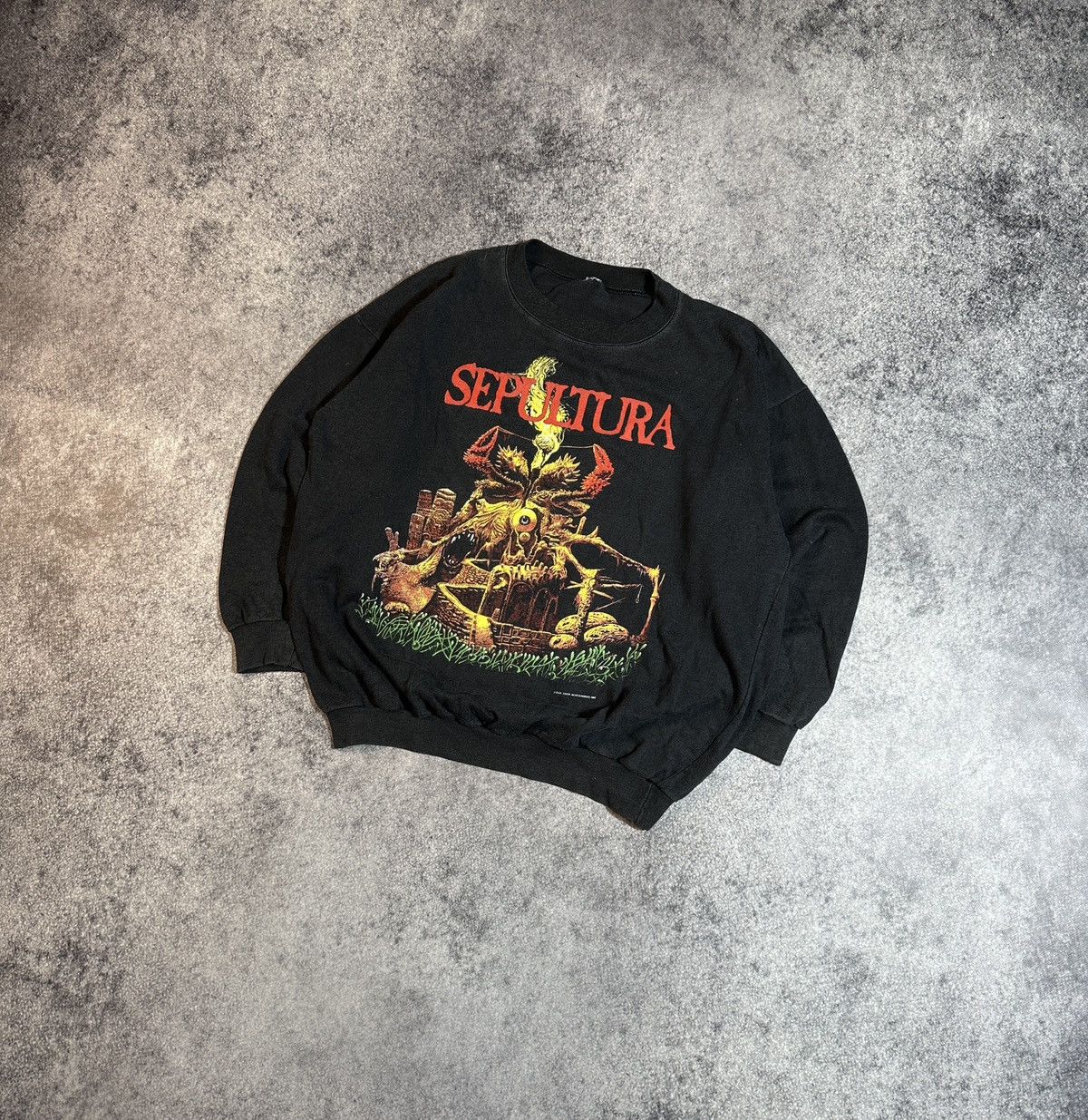 Band Tees × Vintage Very Rare Sepultura 1990 Sweatshirt Vintage Rock Metal Style Size US XL / EU 56 / 4 - 1 Thumbnail