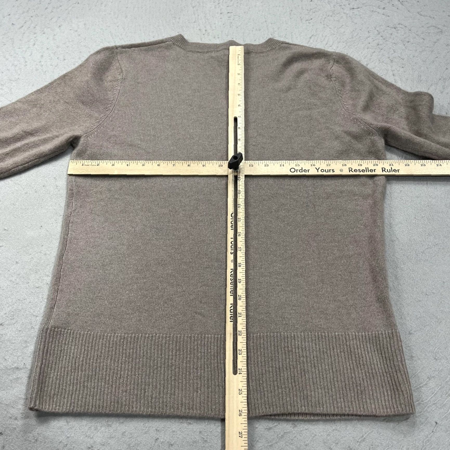 Vintage Diane Gilman DG2 Sweater Womens Large Brown 100% Cashmere V-Neck Long Sleeve Knit Pullover Casual Workwear Size L / US 10 / IT 46 - 6 Thumbnail
