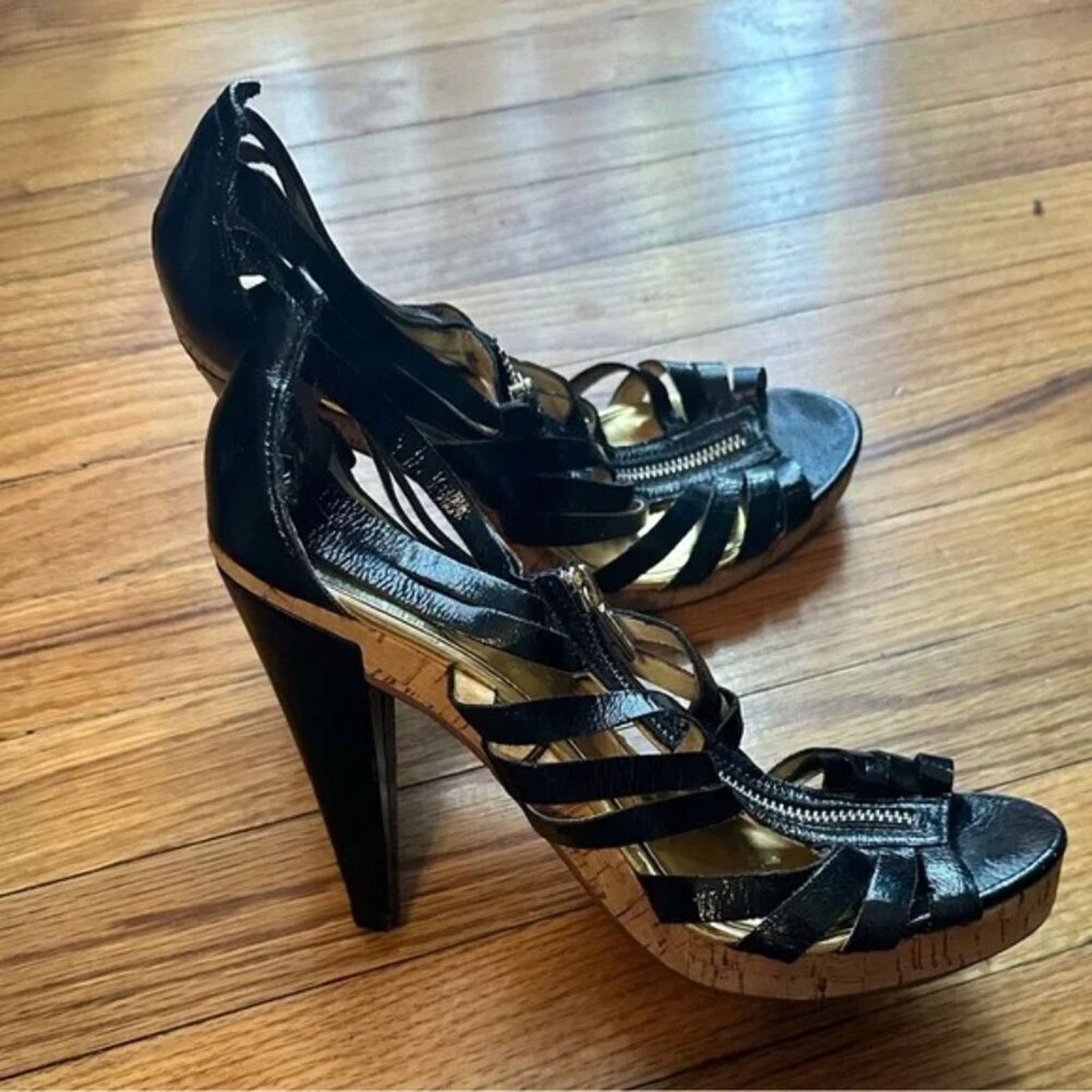 Michael Kors Michael Michael Kors Black Front Zip Heels Sz 8M Size US 8 / IT 38 - 1 Thumbnail
