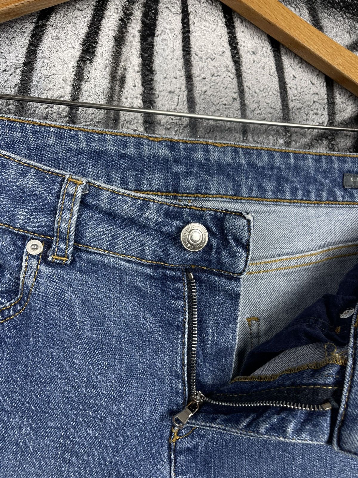 Alexander McQueen Alexander McQueen Blue Slim Jeans Women’s Size 42 Size 28" / US 6 / IT 42 - 13 Thumbnail