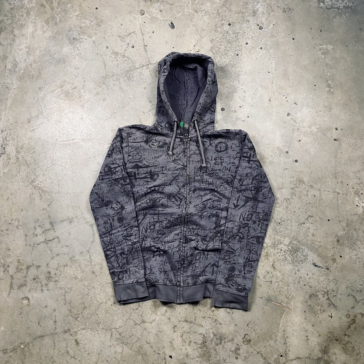 Benetton × If Six Was Nine × Le Grande Bleu (L.G.B.) y2k Benetton Wording Poem Fullprint Zip Up Size US S / EU 44-46 / 1 - 1 Thumbnail