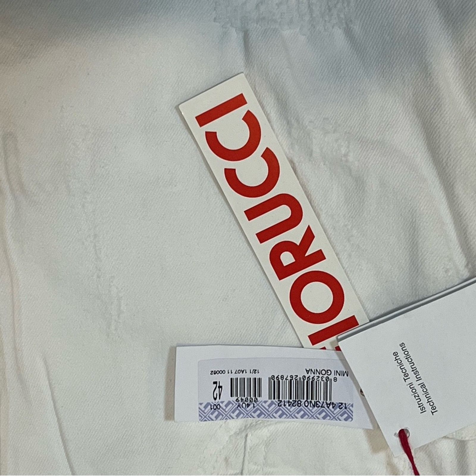Fiorucci Fiorucci White Distressed Denim Mini Skirt Size 28" / US 6 / IT 42 - 2 Thumbnail