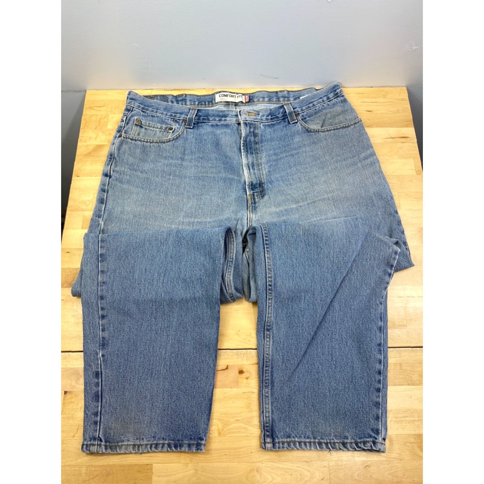 Levi's Levi's 560 Denim Jeans Mens 42x30 Blue Comfort Fit Straight Casual Reg Regular 29in Pockets 10241 Size US 42 / EU 58 - 2 Thumbnail