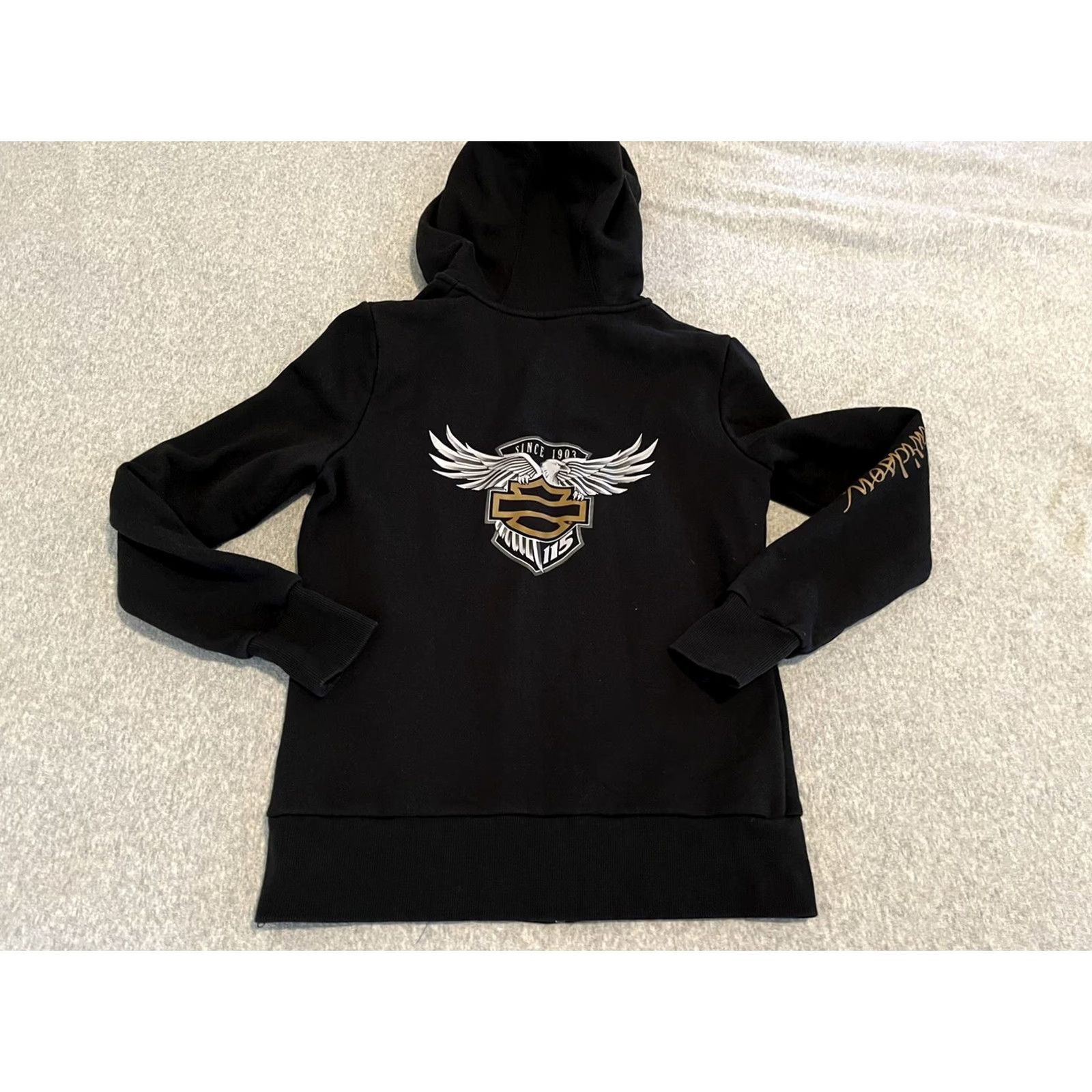 Harley Davidson Harley-Davidson Black Full Zip Hoodie Sweater 115 Years Eagle Size Small Womens Hoodie Zip Black 115 Years Harley-Davidson Shirt? Size S / US 4 / IT 40 - 5 Thumbnail