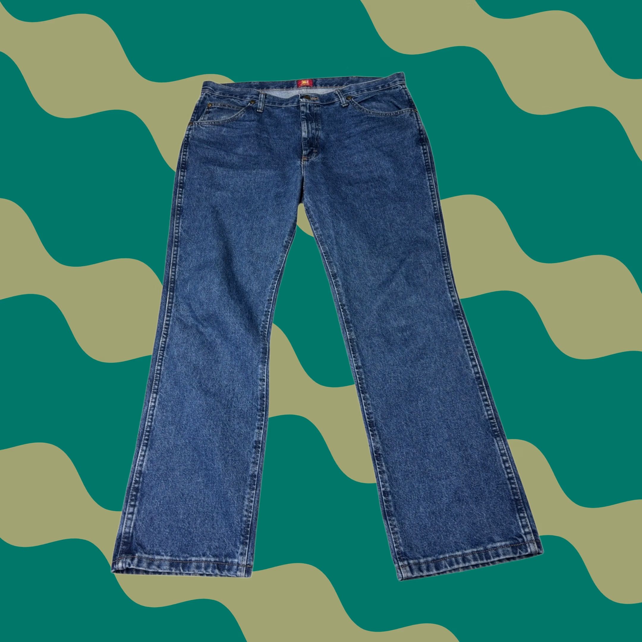Wrangler Wrangler Jeans Cowboy Cut Slim Fit 38x32 Blue Denim Mens 36MWZ 1036MWZDS Size US 38 / EU 54 - 1 Thumbnail