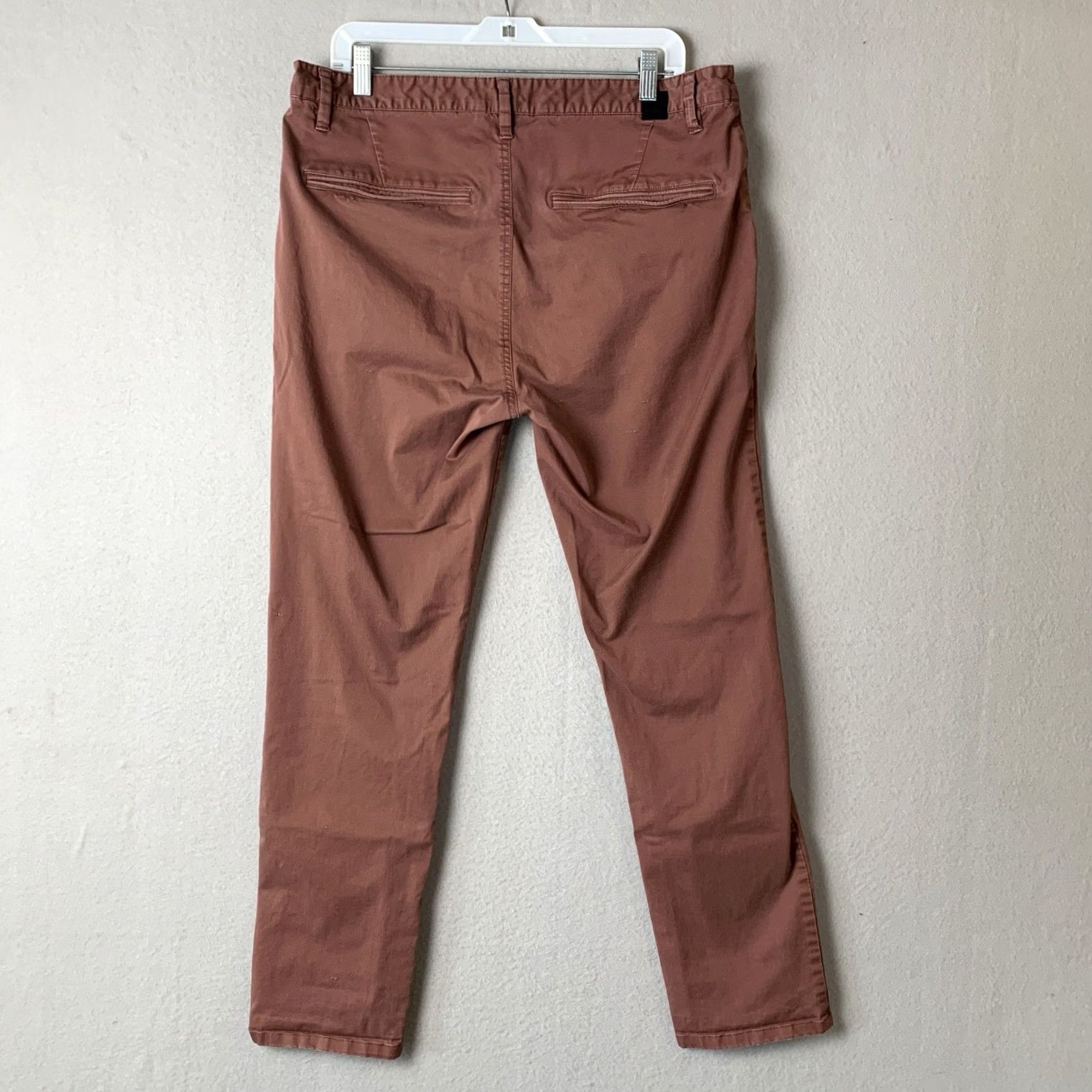 Vuori Vuori Pants Men 36x29 Dusty Rose Collins Chino Performance Athleisure Straight Leg Size US 36 / EU 52 - 2 Thumbnail