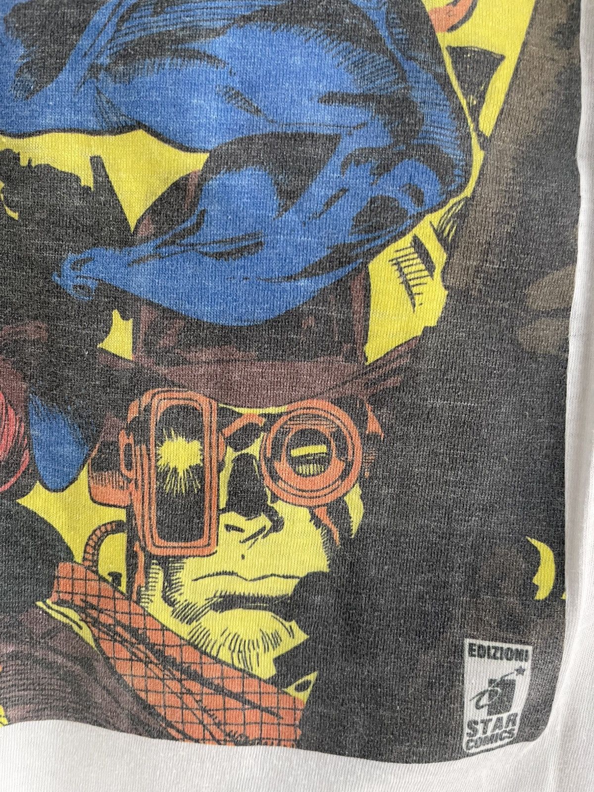 Marvel Comics Vintage Marvel 1993 Spiderman “italian issue” t shirt Size US XL / EU 56 / 4 - 7 Thumbnail