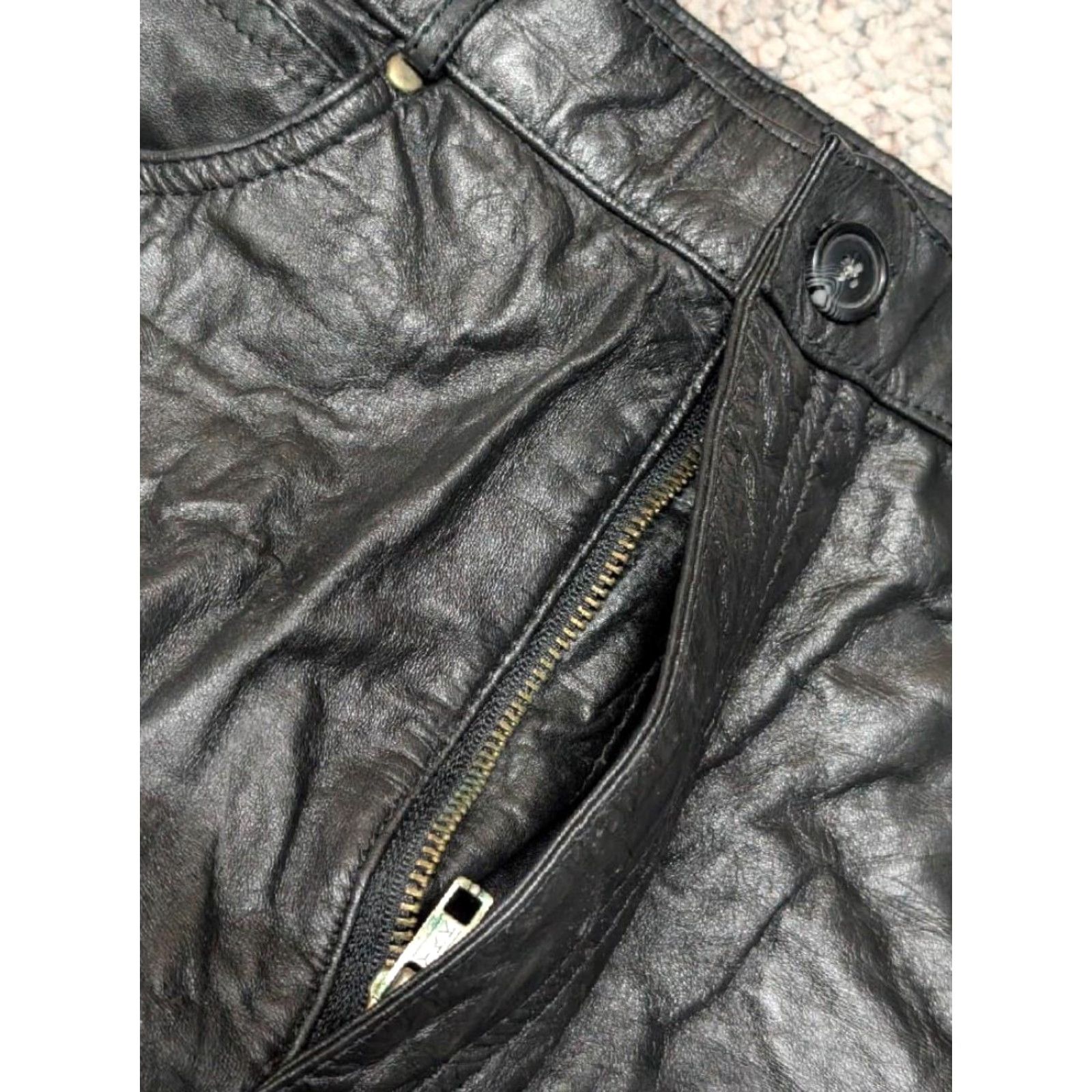 Vintage VINTAGE motorcycle leather pants 28x32 black PUNK goth jeans Mens Size US 28 / EU 44 - 4 Thumbnail