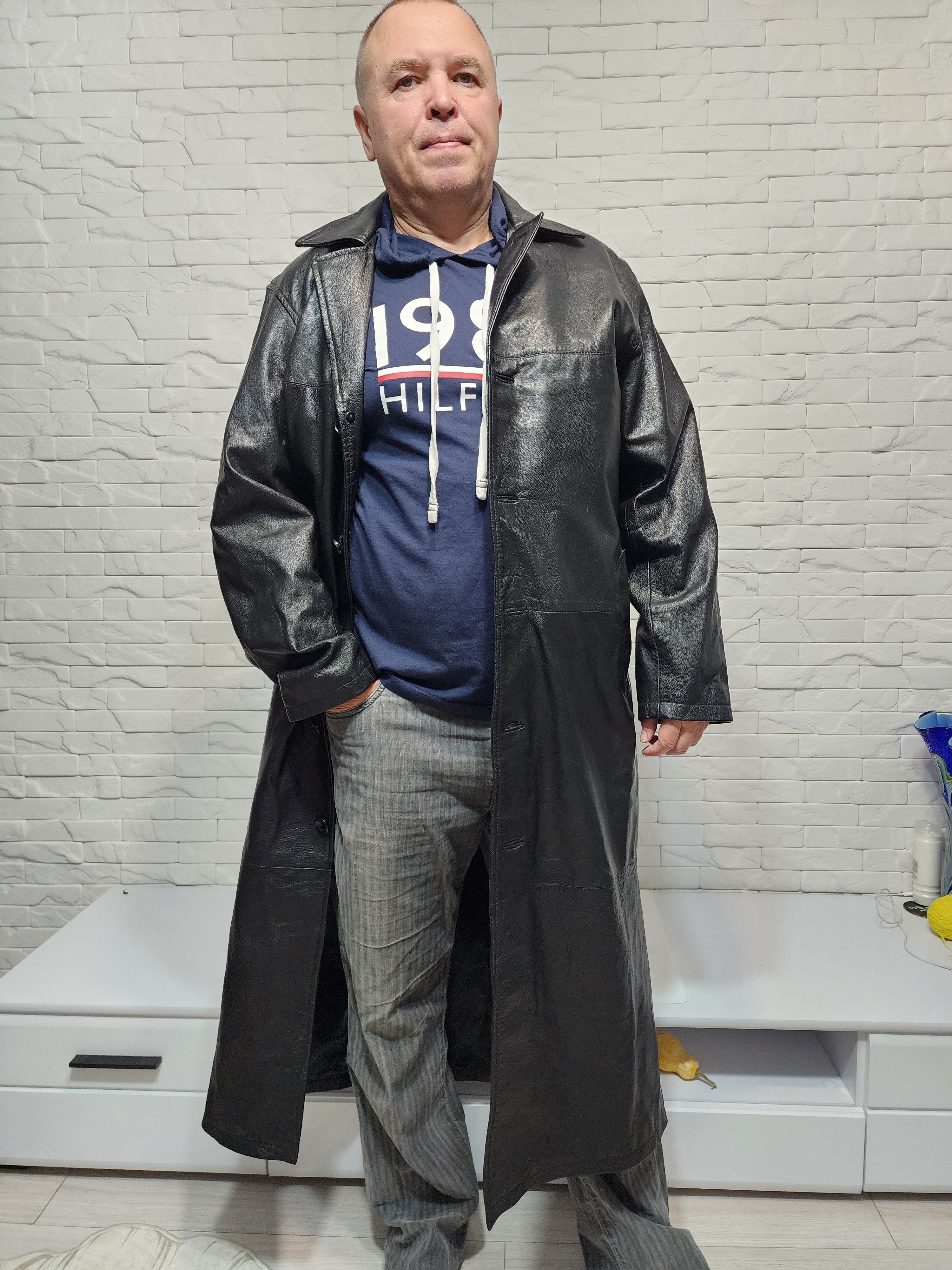 Genuine Leather Black Leather Long Coat: Chic Raincoat Size US L / EU 52-54 / 3 - 1 Thumbnail
