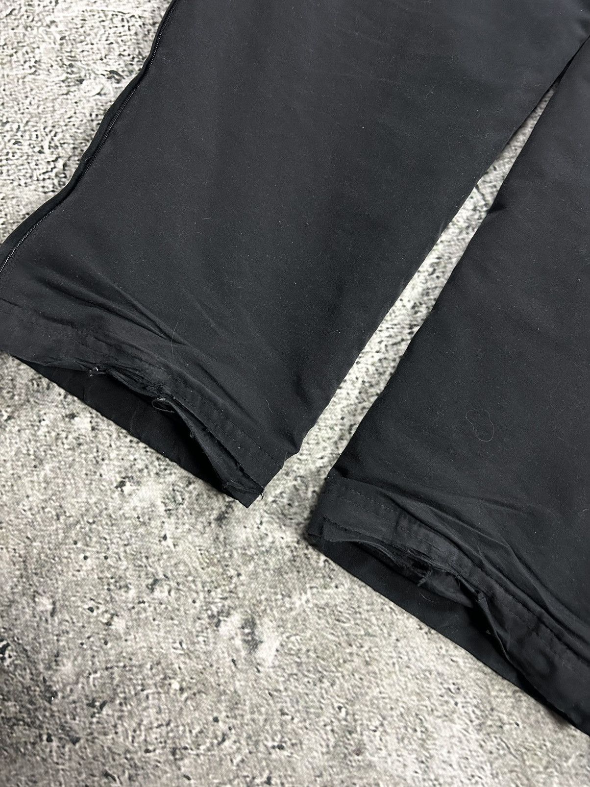 Adidas × Vintage Adidas track suit vintage red black nylon track pants drill Size US S / EU 44-46 / 1 - 20 Thumbnail