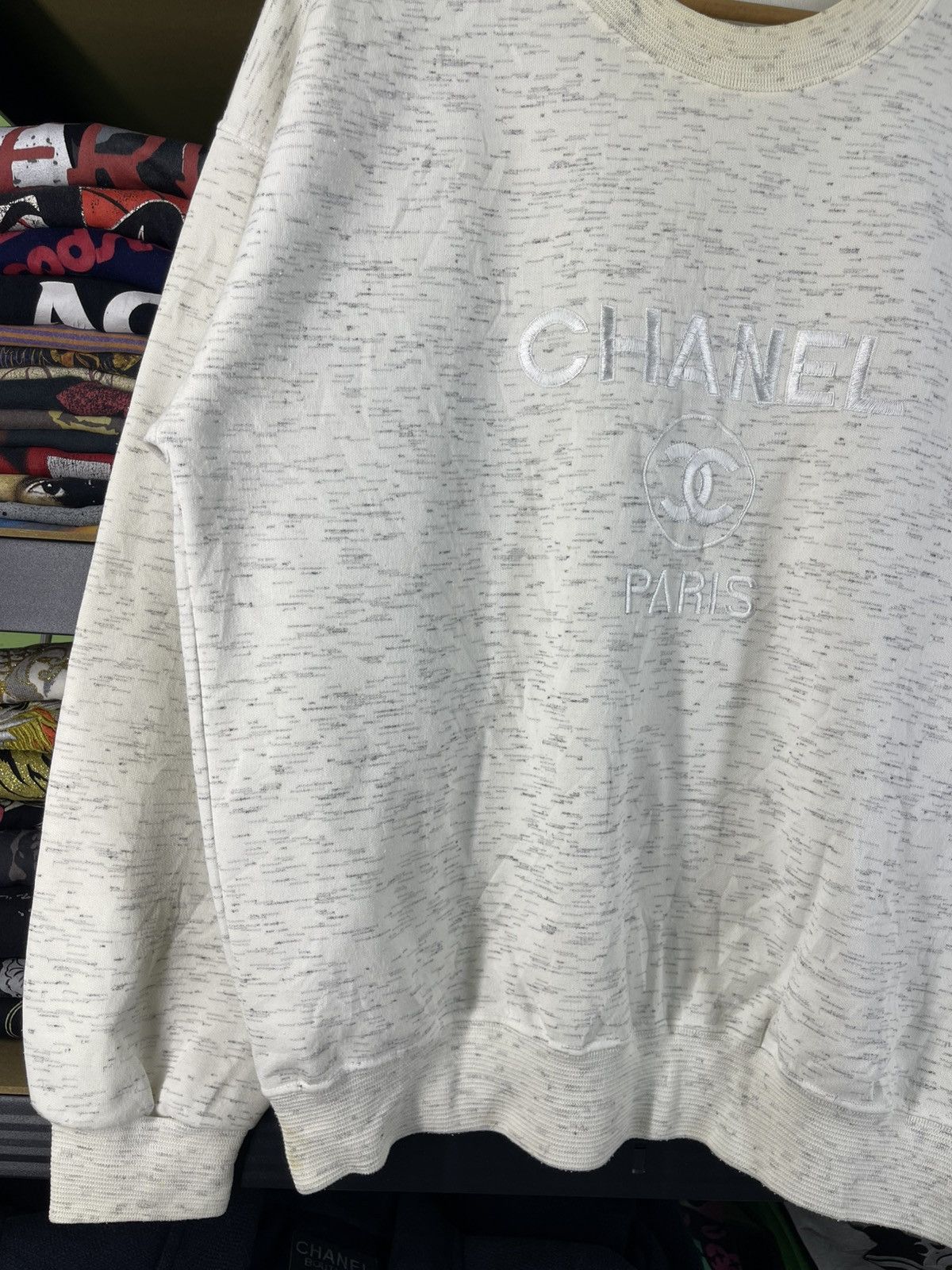 Vintage Vintage Chanel Embroidered Bootleg 90's Grey Sweatshirt Size US M / EU 48-50 / 2 - 3 Thumbnail