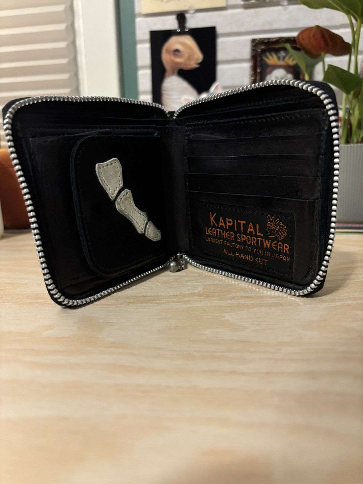 Kapital Thumbs Up Bone Hand Wallet OG Size ONE SIZE - 3 Thumbnail