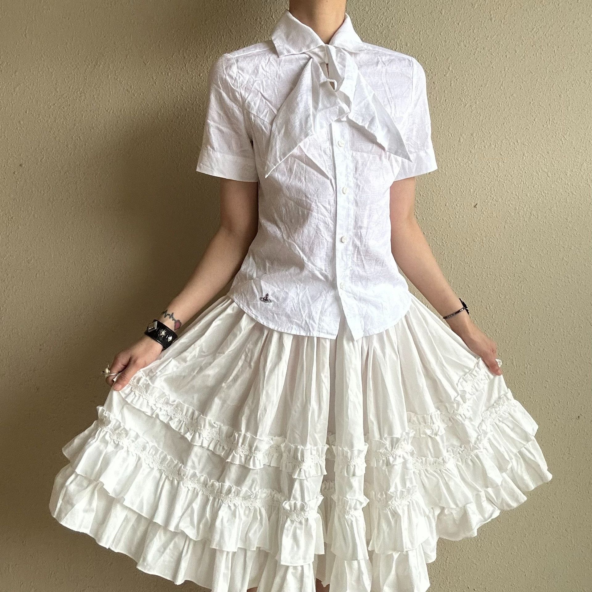 Vivienne Westwood Vivienne Westwood Saturn Bow Tie Vintage Shirt Size M / US 6-8 / IT 42-44 - 1 Thumbnail