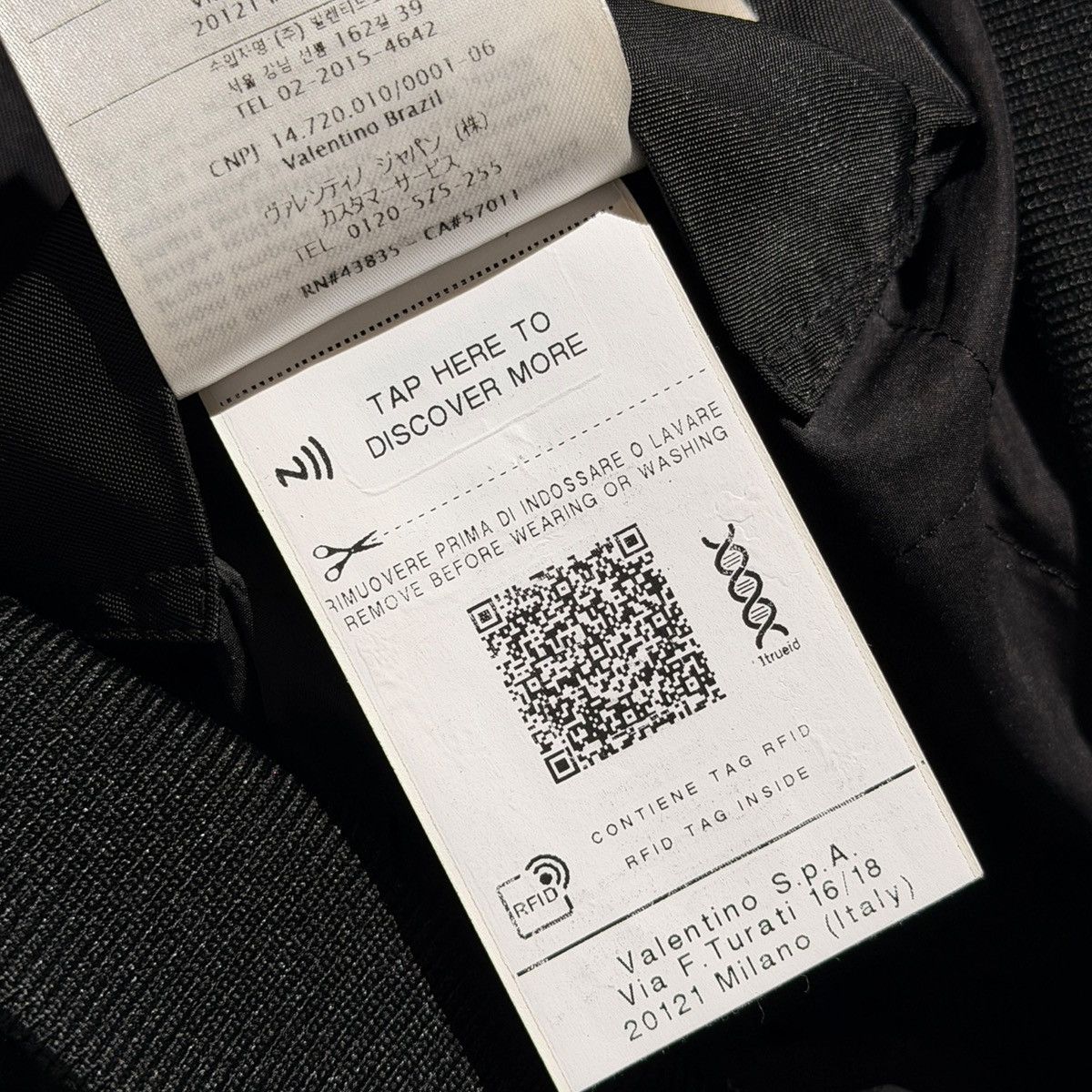 Valentino Logo patch bomber Size US M / EU 48-50 / 2 - 6 Thumbnail