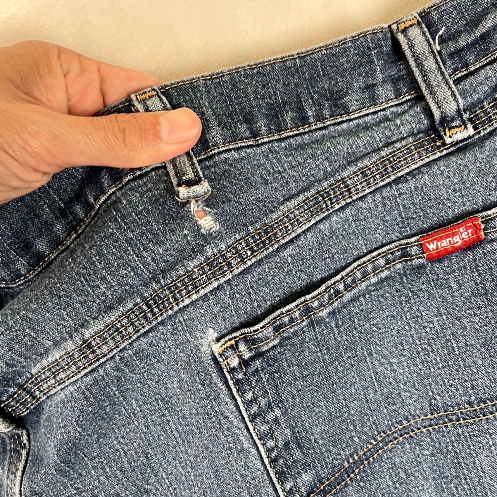 Wrangler Wrangler Cargo Shorts Mens 44 Blue Denim Relaxed Fit Carpenter Workwear Utility Shorts Casual Wide Pockets Denim 10in Inseam Regular Size 44 Mens Size US 44 / EU 60 - 7 Thumbnail