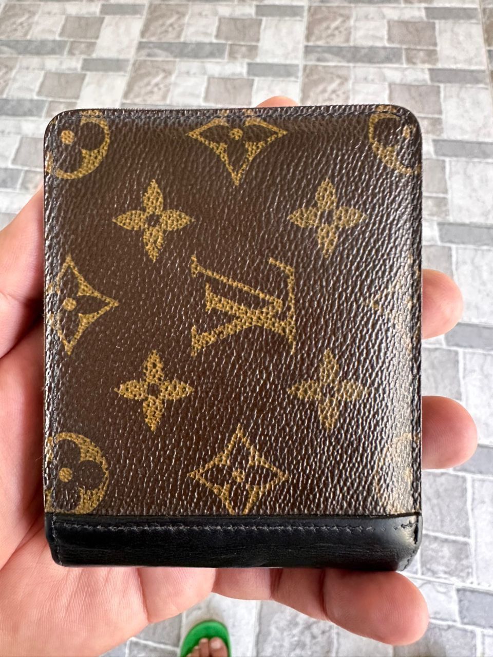 Louis Vuitton Authentic Louis Vuitton Macassar Wallet Size ONE SIZE - 1 Thumbnail