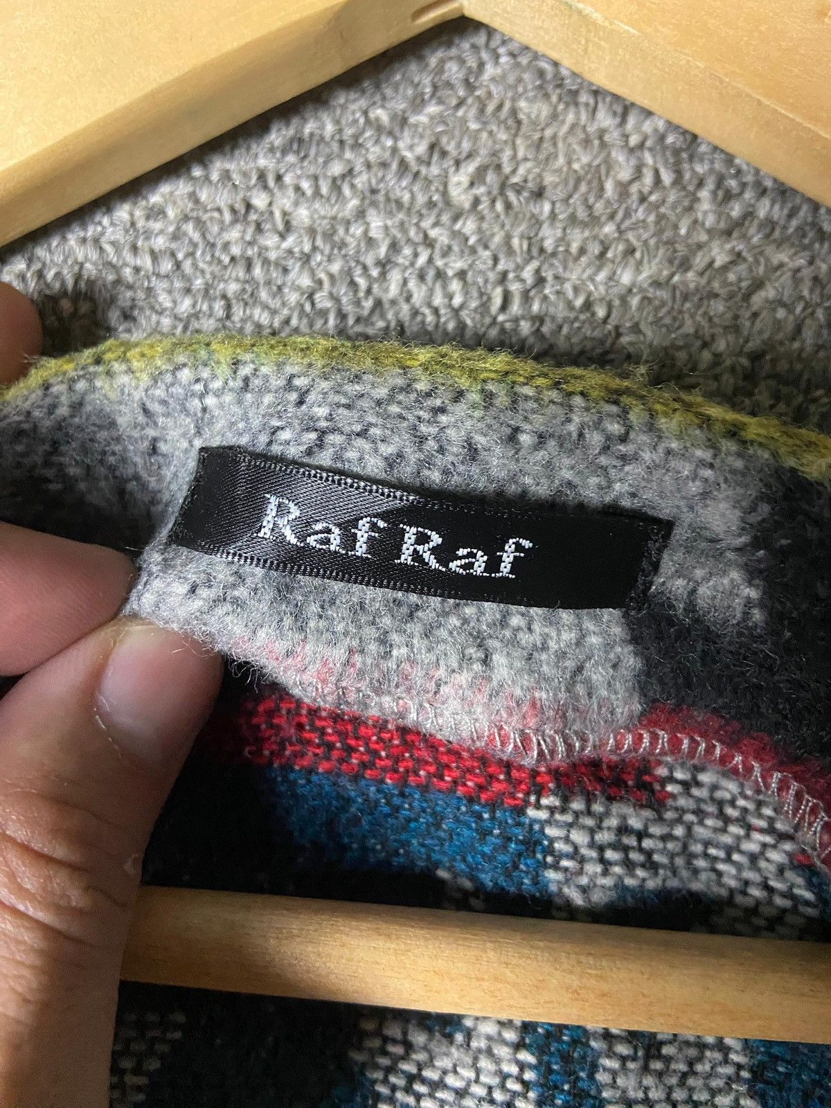 Japanese Brand Vintage RAF RAF Navajo Pattern Long Cardigan (159) Size US L / EU 52-54 / 3 - 5 Thumbnail