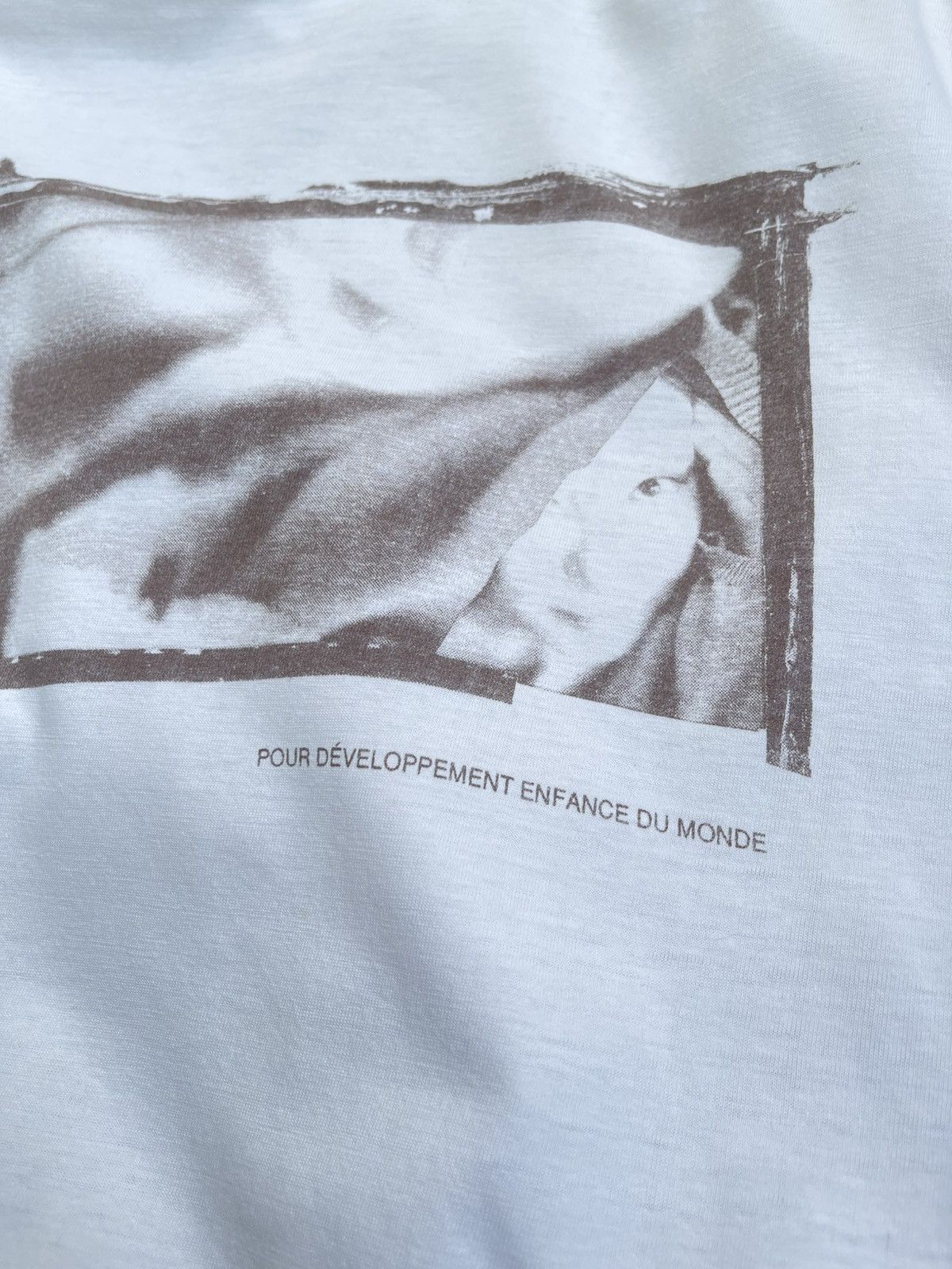 Designer Vintage BARBARA BUI POUR DÉVELOPPEMENT ENFANCE DU MONDE Tees Size US L / EU 52-54 / 3 - 5 Thumbnail