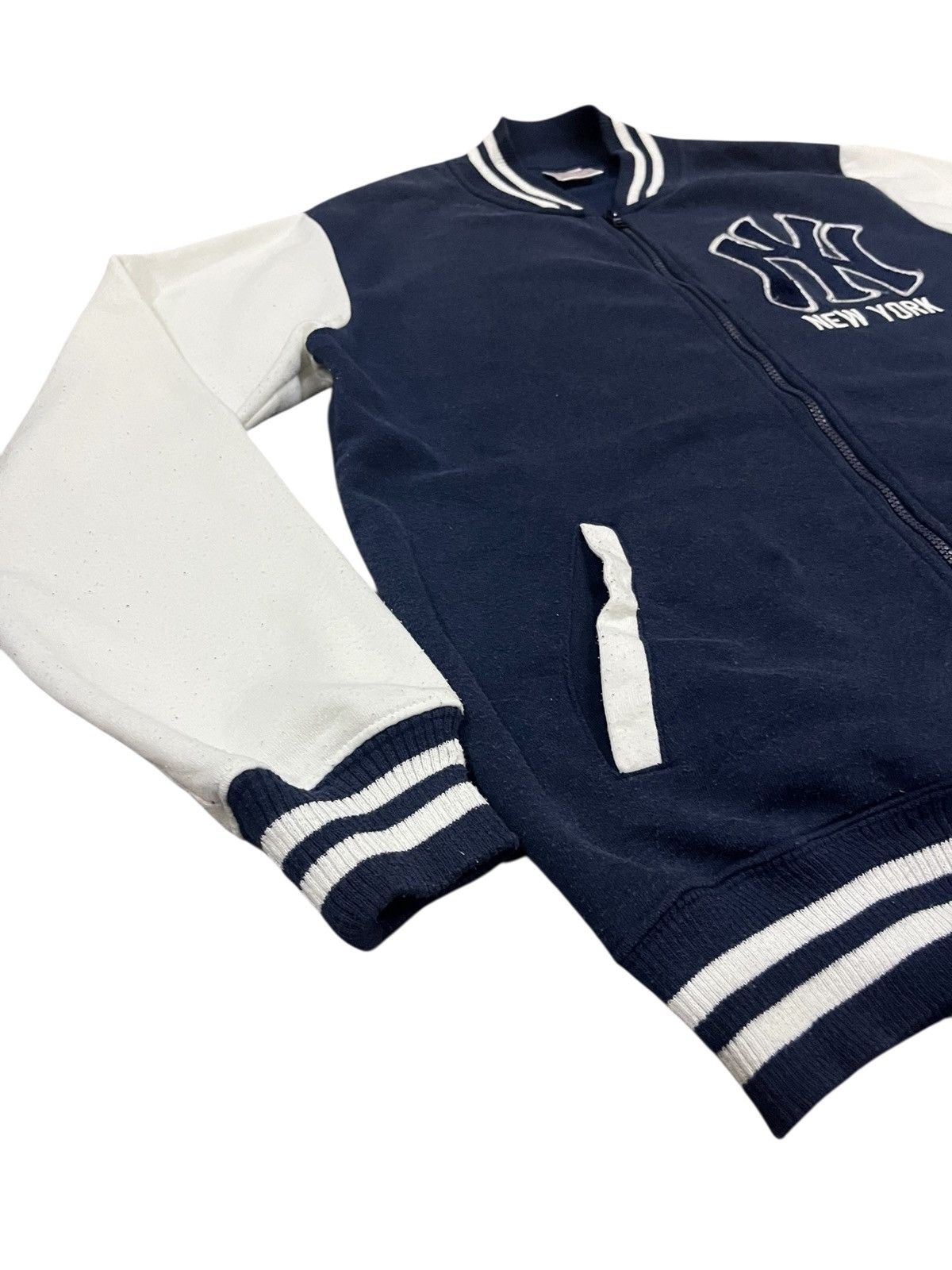 New York Yankees VINTAGE NEW YORK YANKEES MLB VARSITY JACKET Size US L / EU 52-54 / 3 - 7 Thumbnail