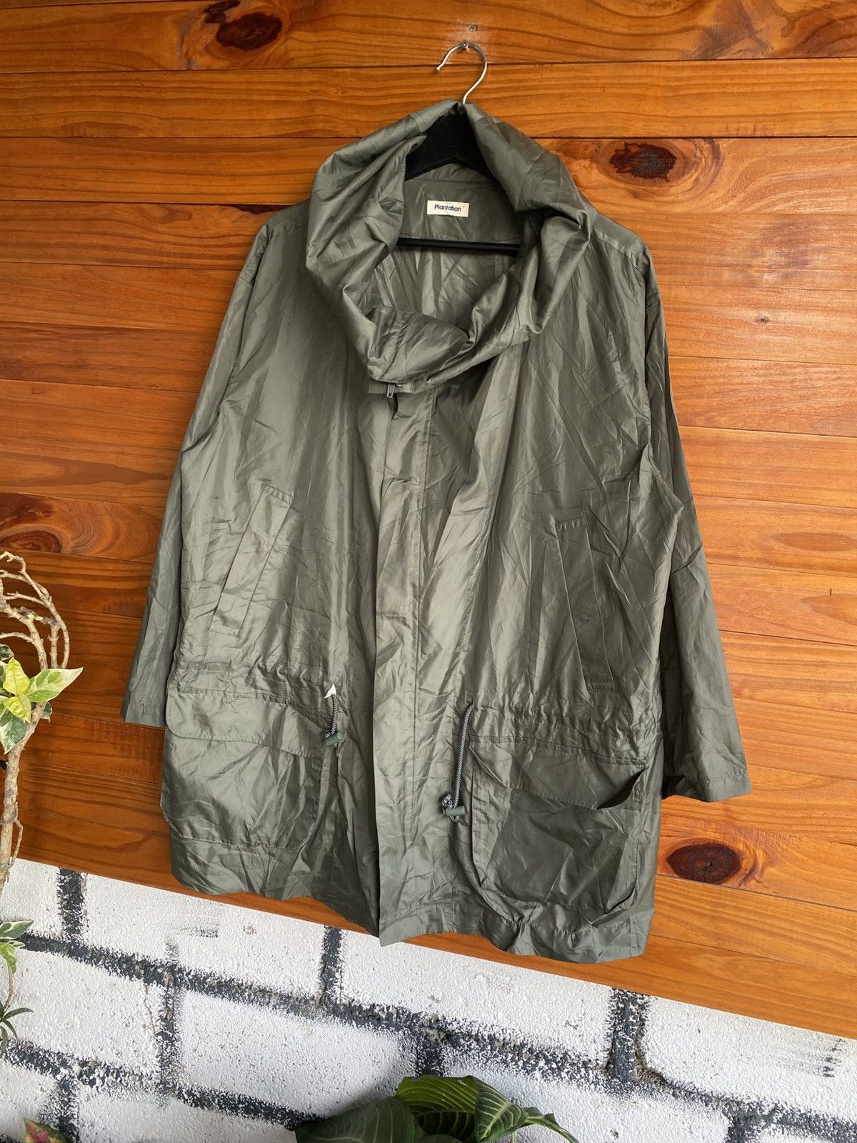 Issey Miyake Plantation Issey Miyake Olive Green Hooded Nylon Minimalist Size US M / EU 48-50 / 2 - 4 Thumbnail