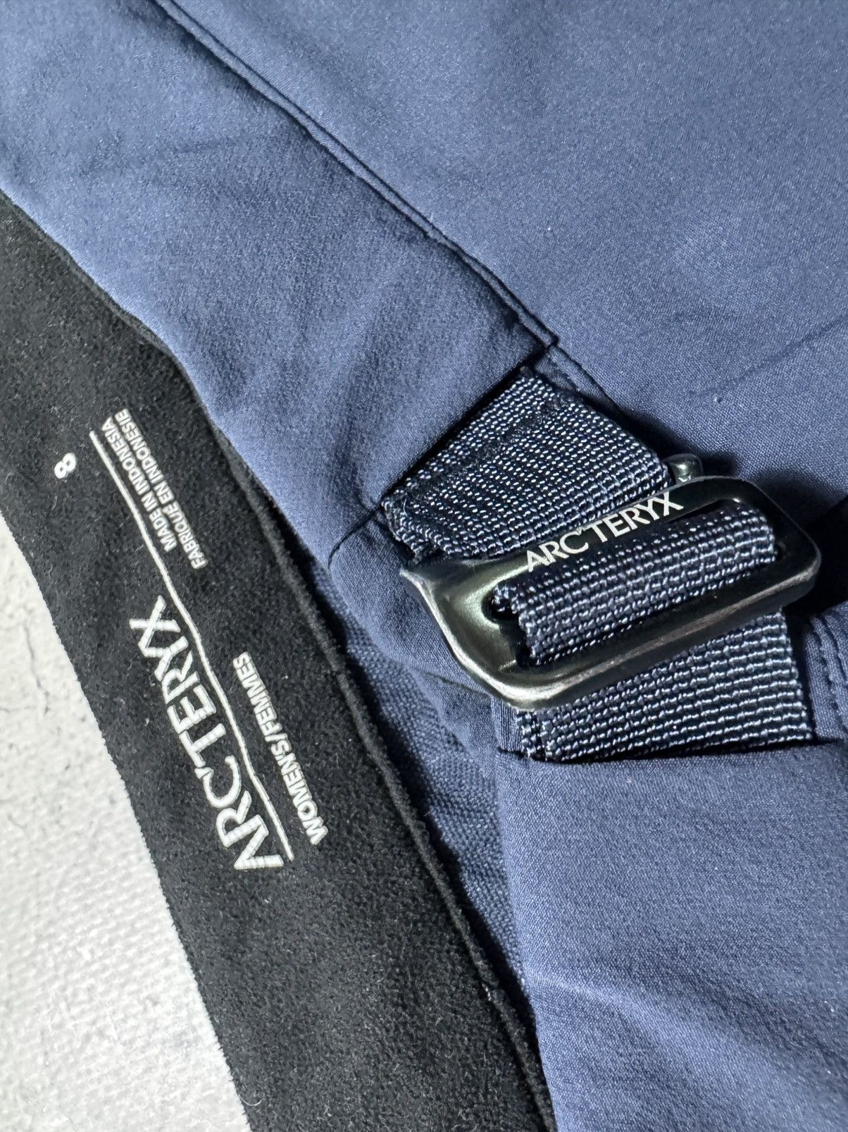Arc'teryx Arc’teryx Women’s Trekking Pants Outdoor Size 8 Size 30" / US 8 / IT 44 - 7 Thumbnail