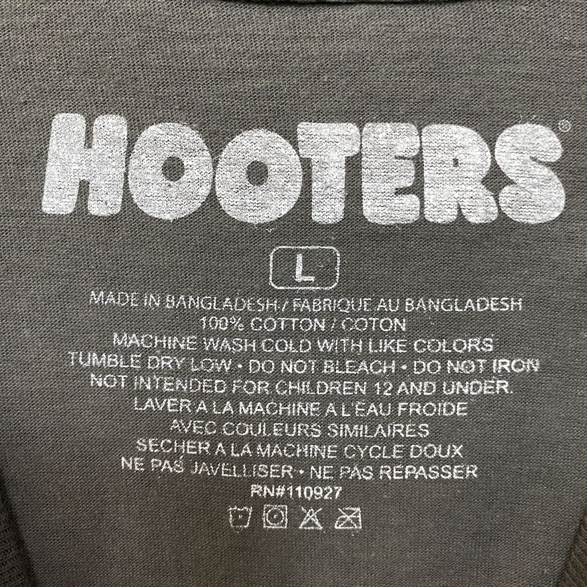 Other Hooters Racing Come See Your Favorite Racer T-Shirt Large Size US L / EU 52-54 / 3 - 4 Thumbnail
