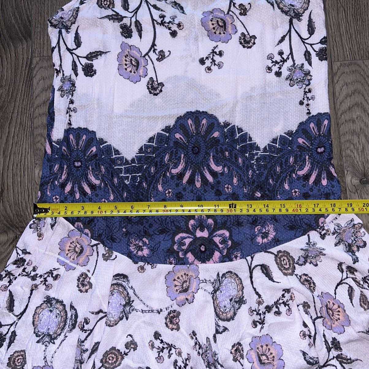 Free People Free People Dobby Dot Flouncy Hem Dress Lavender Size S Size S / US 4 / IT 40 - 9 Thumbnail