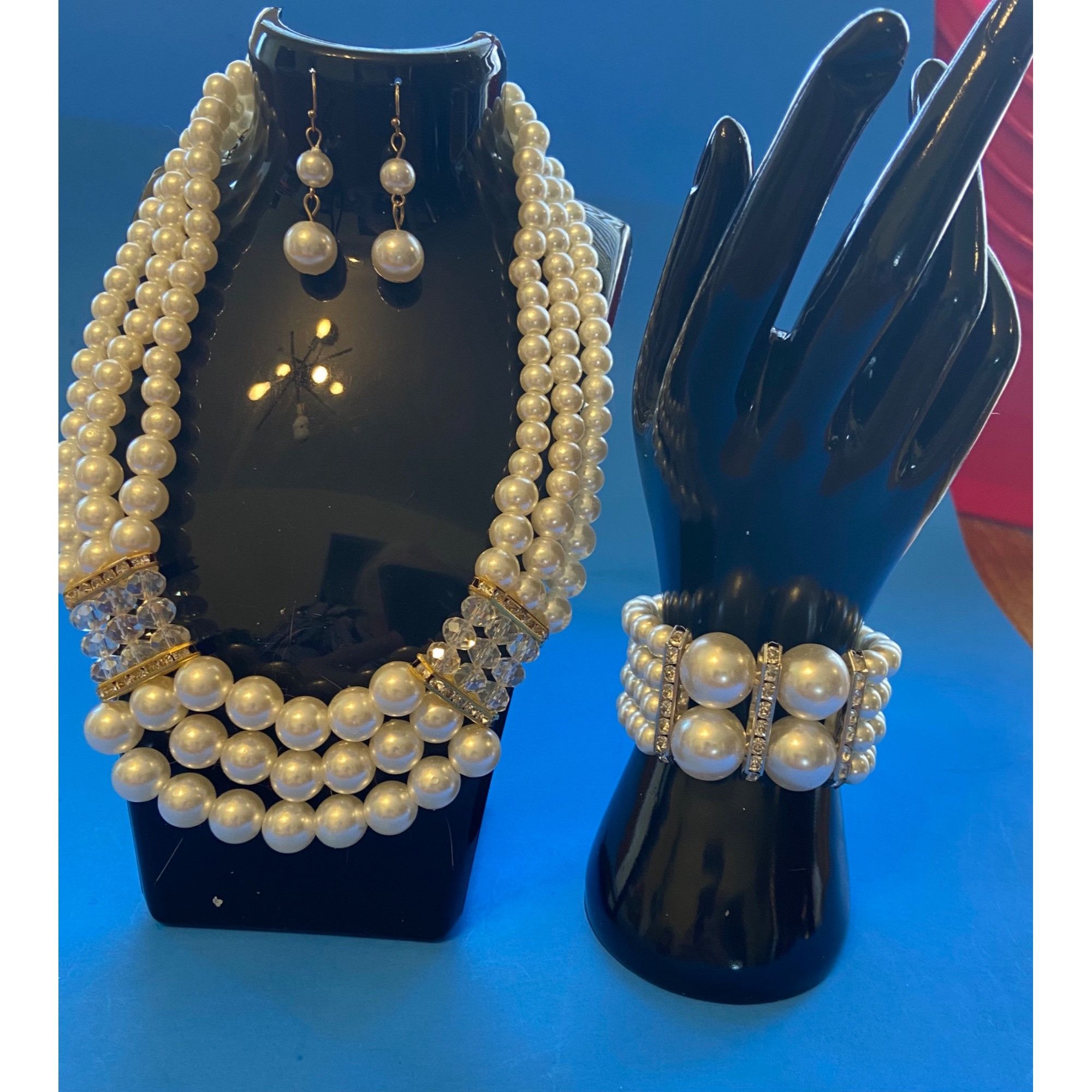 Other Faux Pearl 3pc Set W/Necklace,Bracelet&Earrings Goldtone&Cry Size ONE SIZE - 14 Thumbnail