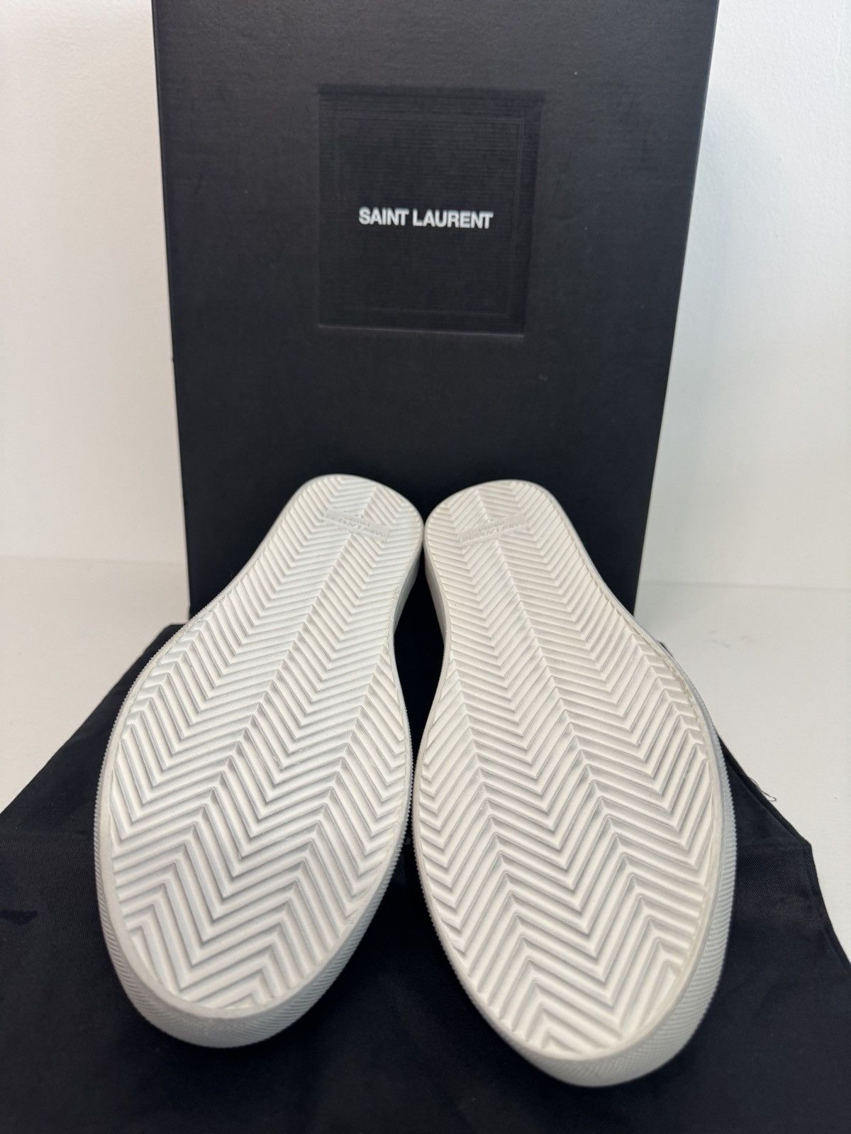 Saint Laurent Bandana Court Classic Sneakers Red White