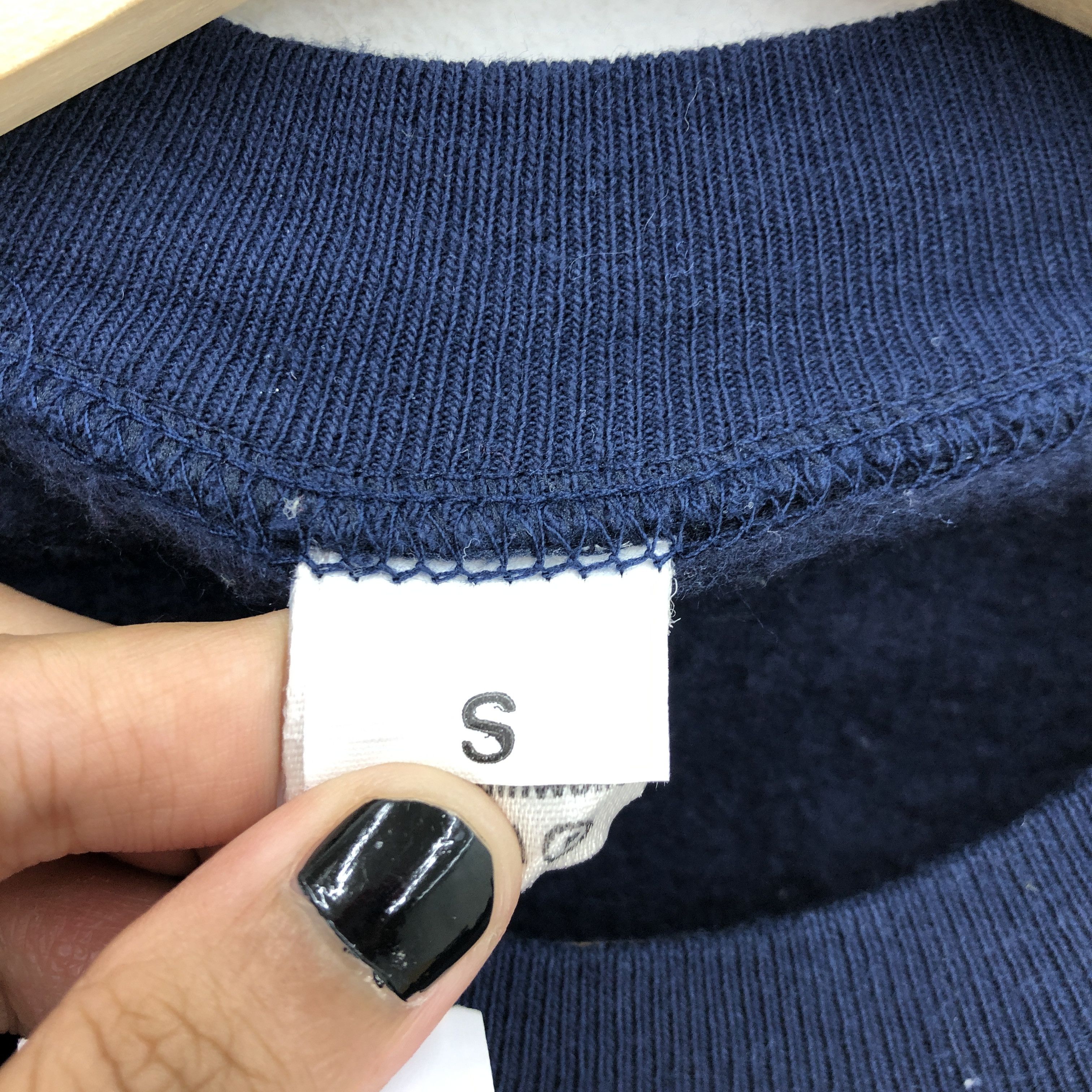 Japanese Brand Vintage 90s Paris Sweatshirt Paris Script Novelty Sweater Size US S / EU 44-46 / 1 - 3 Thumbnail