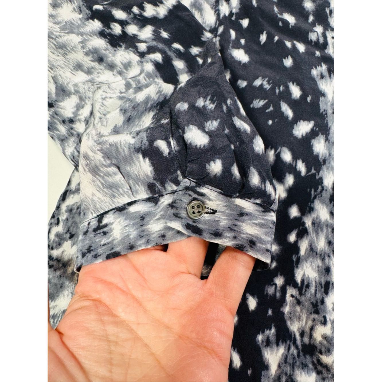 Joie JOIE 100% Silk Snow Owl Animal Print 3/4 Sleeve Blouse Size Size M / US 6-8 / IT 42-44 - 7 Thumbnail