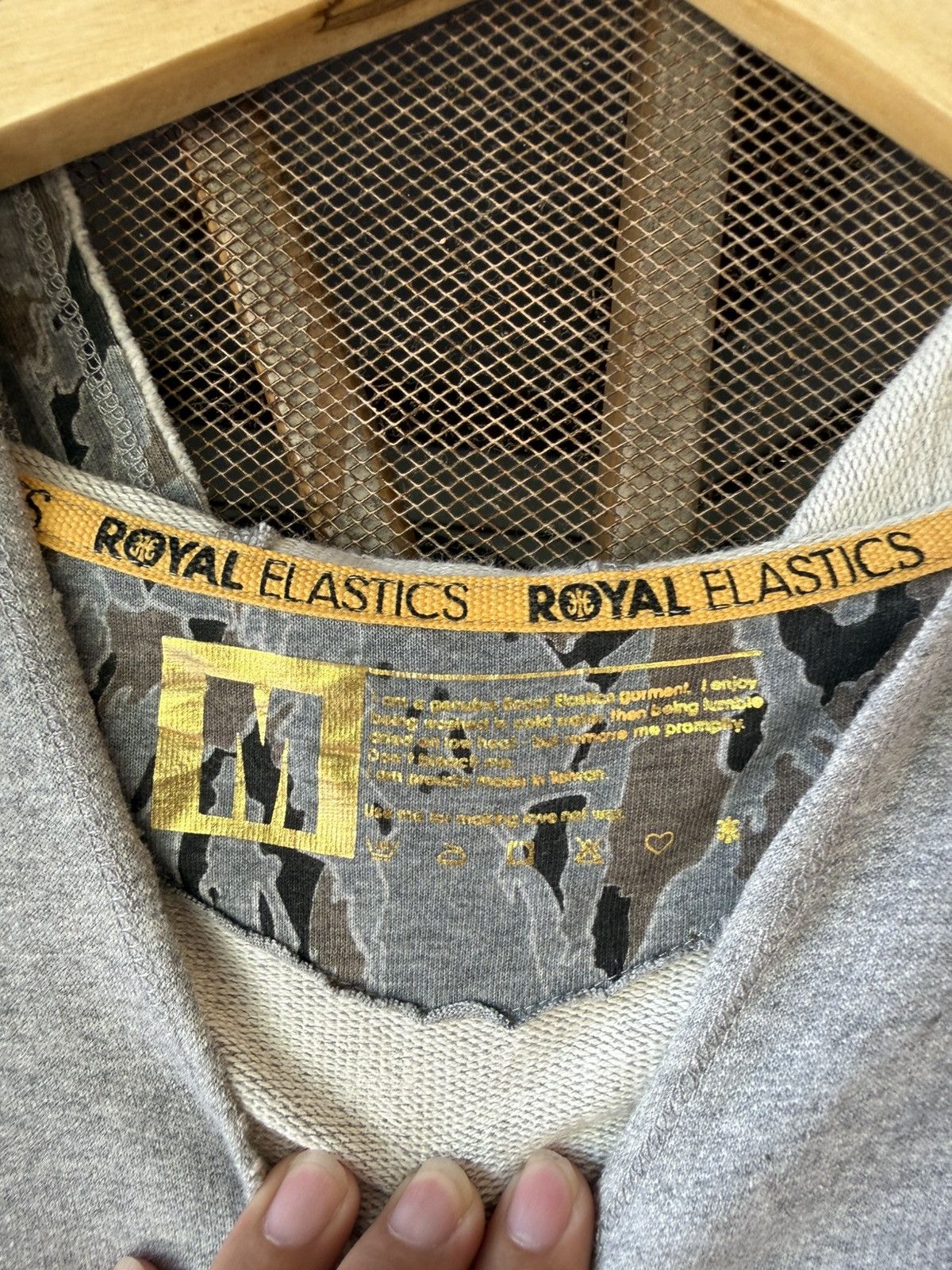 Hysteric Glamour Royal elastics distressed hoodie Size US S / EU 44-46 / 1 - 7 Thumbnail