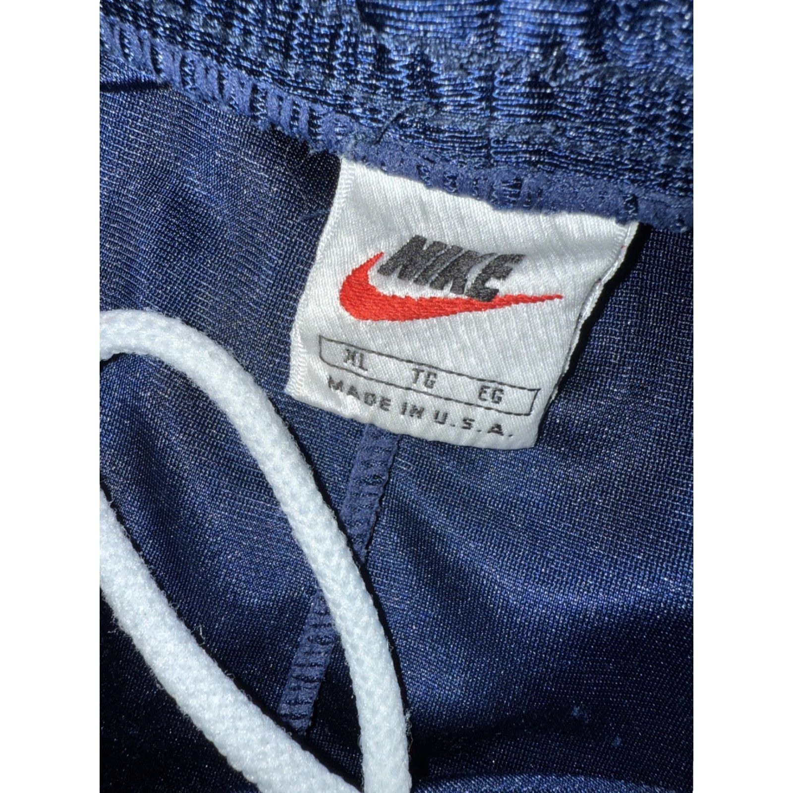 Nike VINTAGE Nike Drawstring Basketball Shorts Blue XL Mens Swoosh USA Size US 36 / EU 52 - 7 Thumbnail