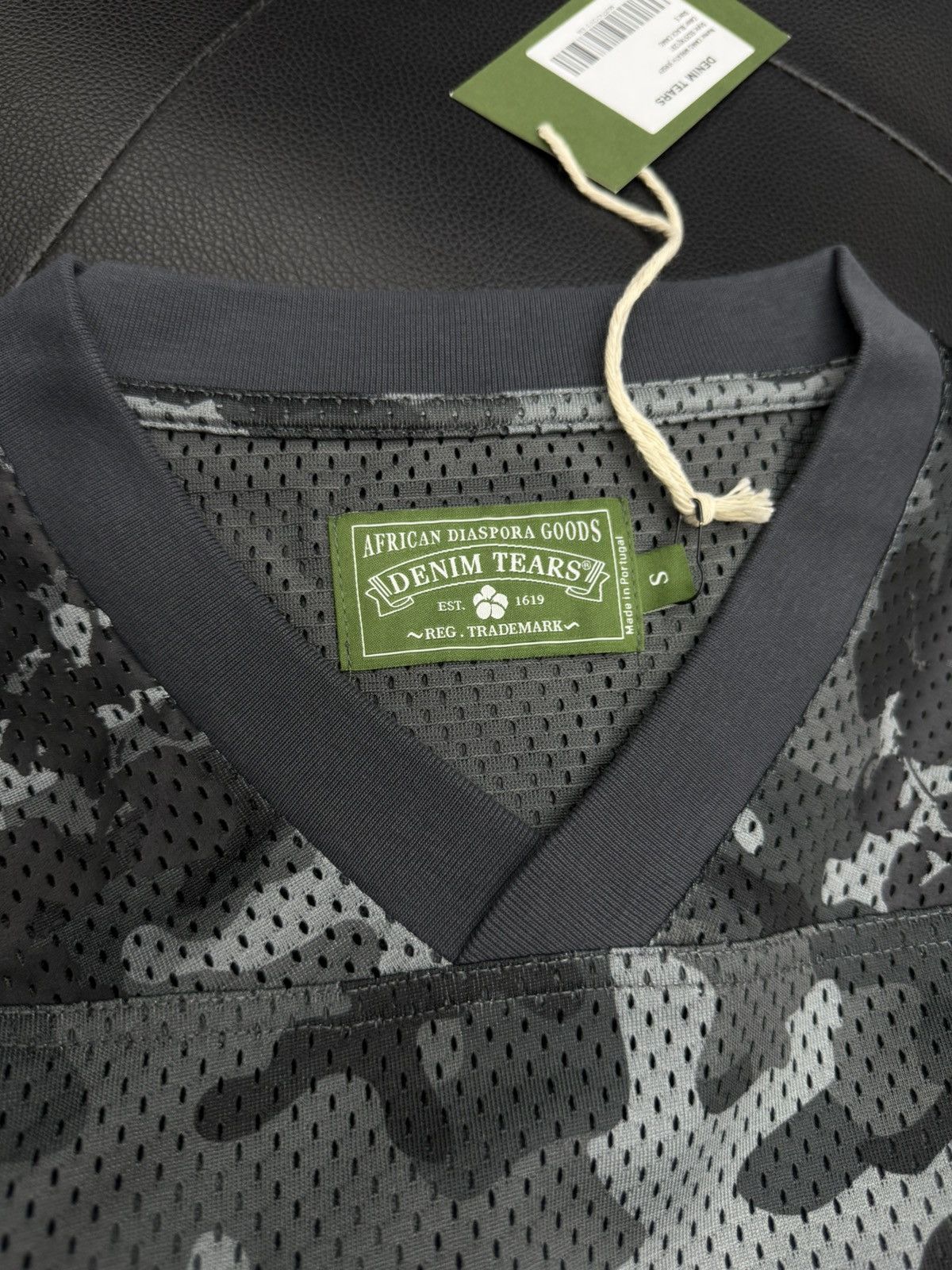DENIM TEARS Denim Tears Black Camo Cotton Wreath Jersey Size S (NEW) Size US S / EU 44-46 / 1 - 6 Thumbnail