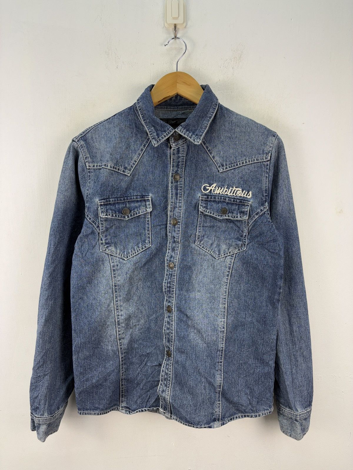 In The Attic Vintage In The Attic Denim Jacket Chambray fits M Size US M / EU 48-50 / 2 - 2 Thumbnail
