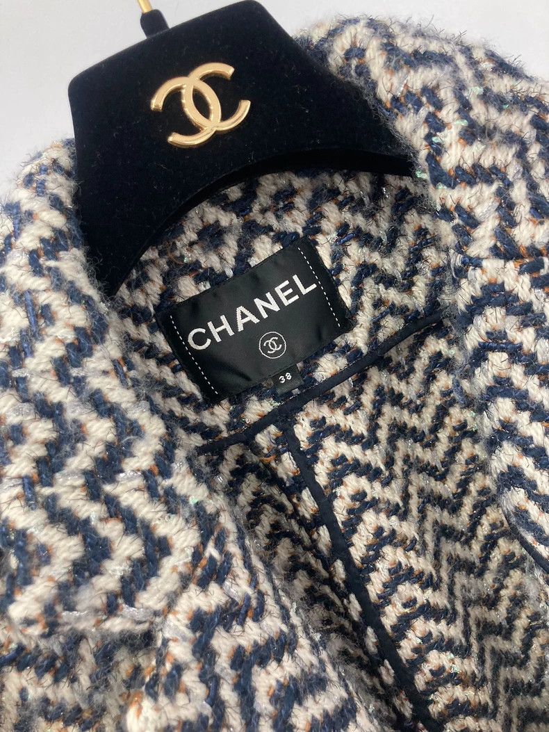 Chanel Chanel Snow series tassel short jacket Size XS / US 0-2 / IT 36-38 - 4 Thumbnail