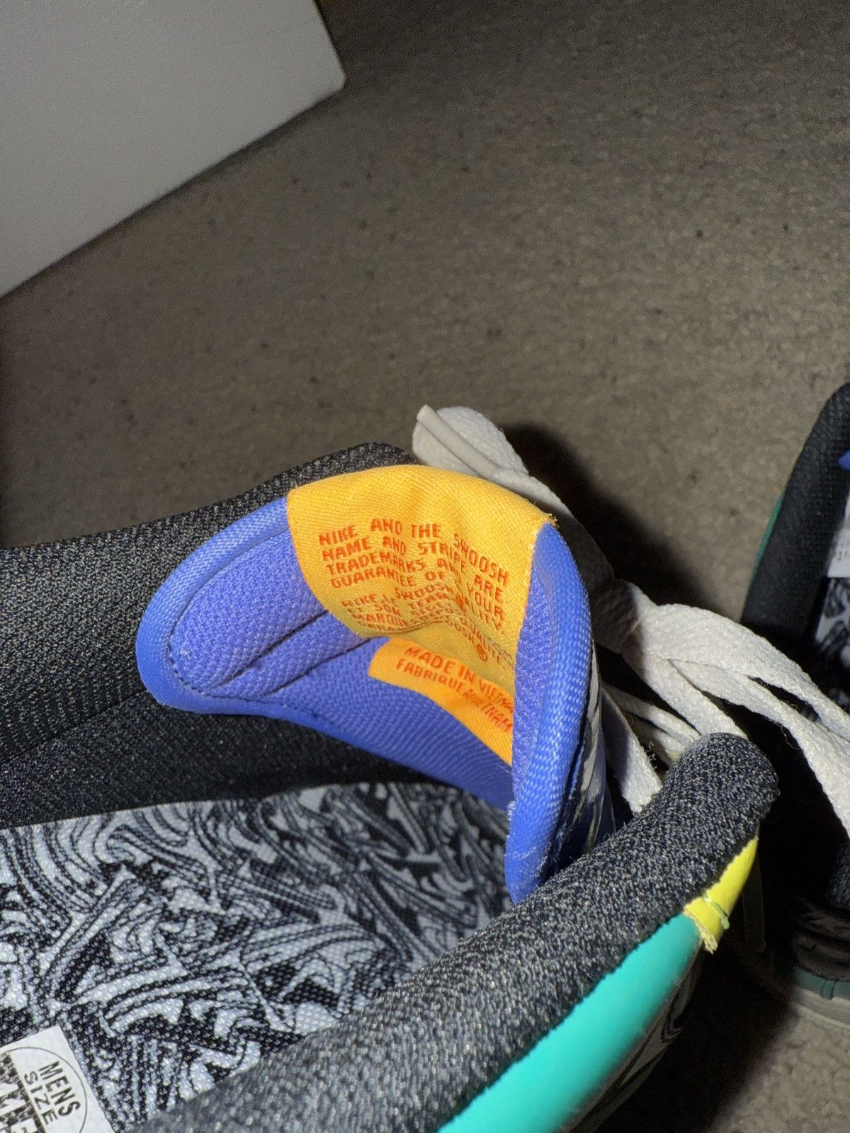 Nike × Undefeated Nike X Undefeated Air Force 1 Size US 11.5 / EU 44-45 - 3 Thumbnail