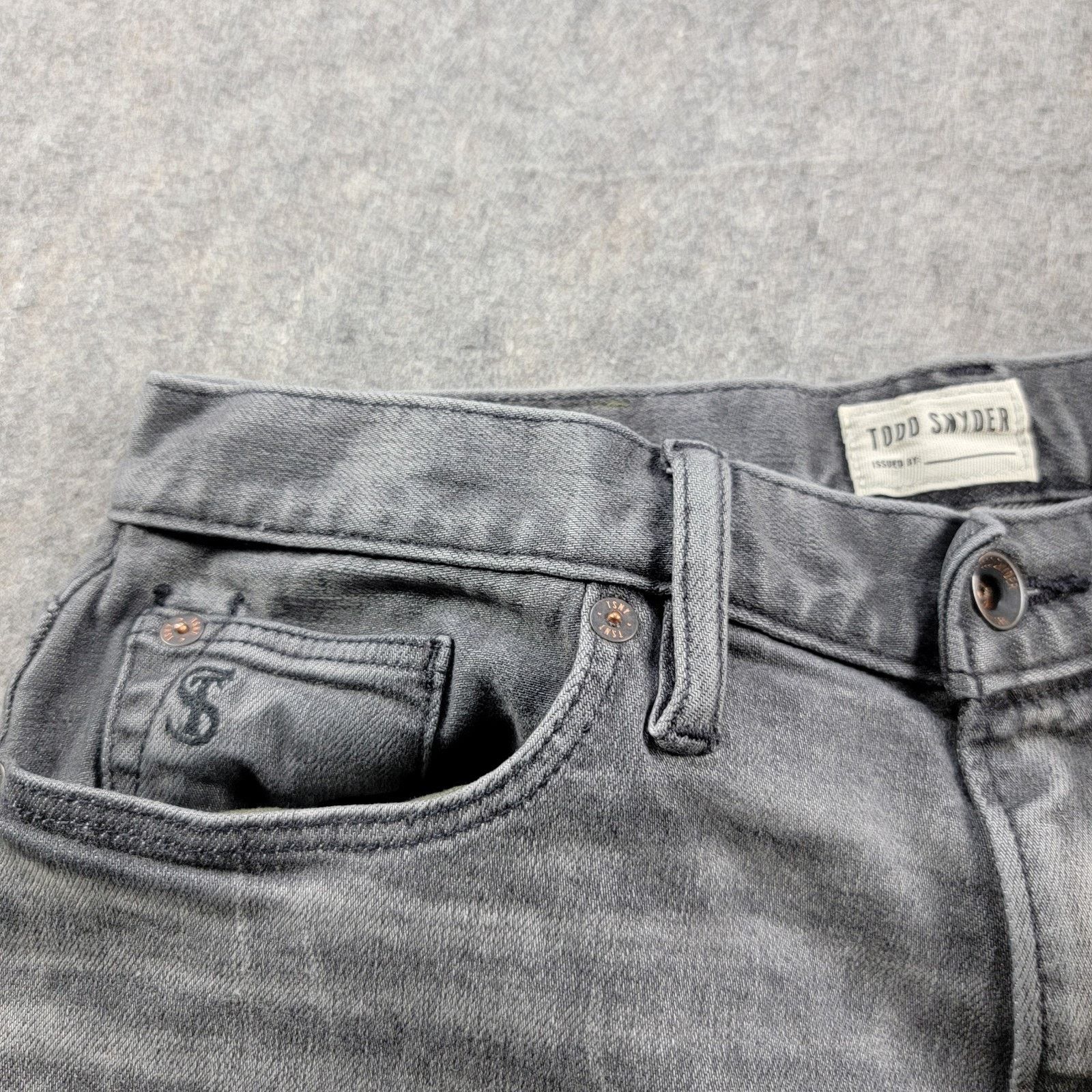 Todd Snyder Todd Snyder Slim Fit Stretch 5-Pocket Jeans size 30x32 Grey Size US 30 / EU 46 - 7 Thumbnail