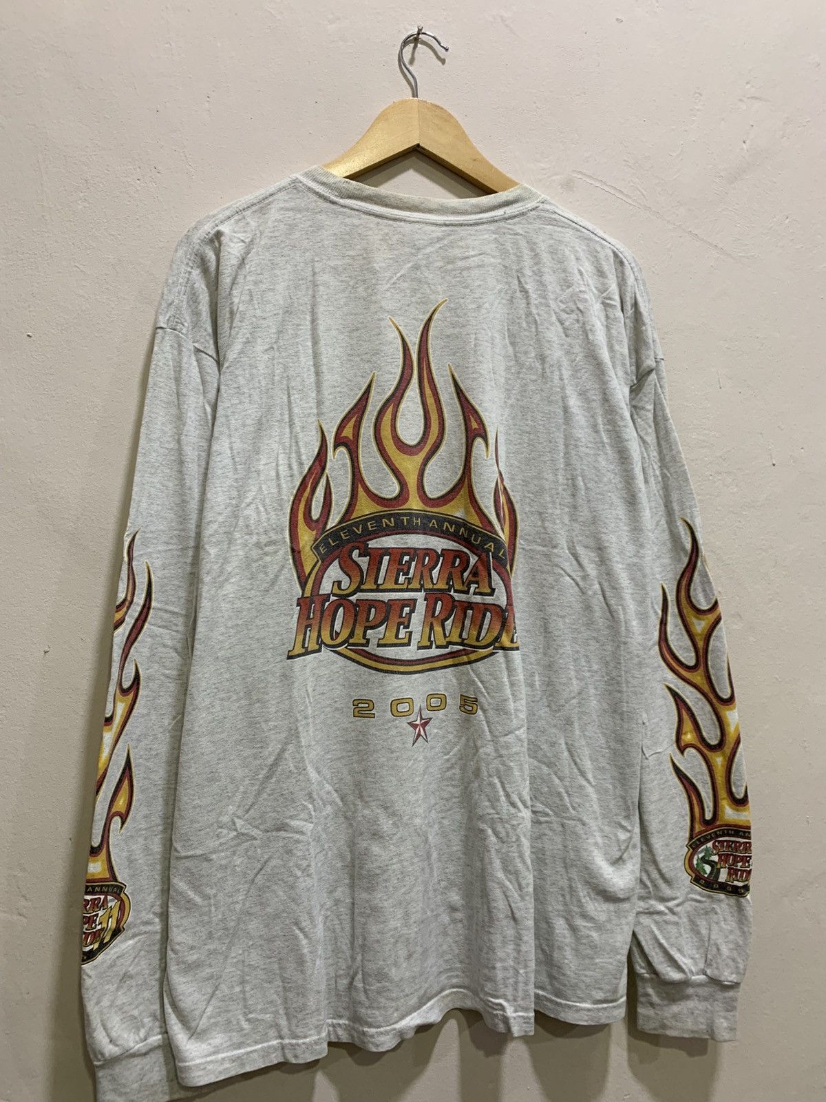 Vintage Rare Vintage 2005 Elevent Anual Flame Tee Shirt Size US XL / EU 56 / 4 - 8 Thumbnail