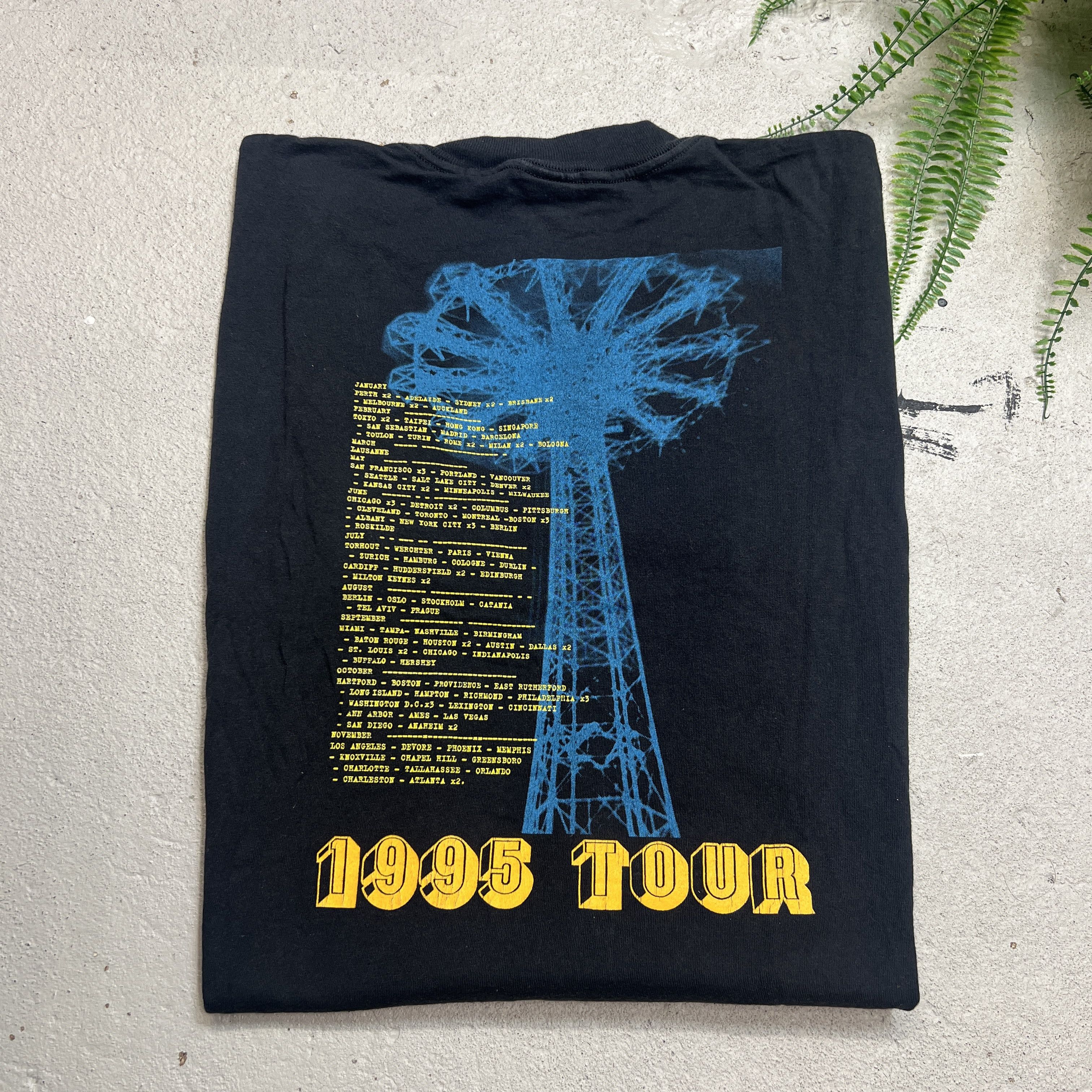 R.E.M. × Vintage 1995 R.E.M. Tour Band Rock Promo Tee Size US L / EU 52-54 / 3 - 2 Thumbnail