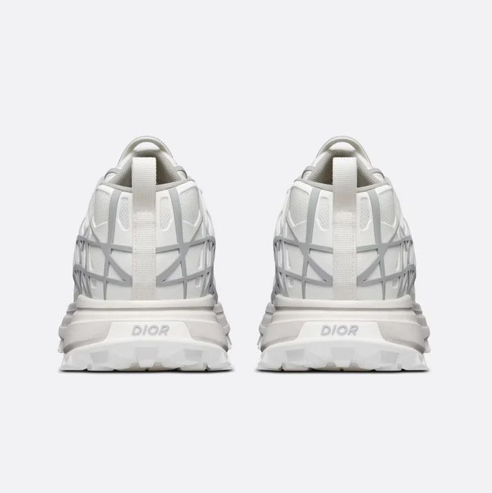 o1w1db10624 B31 Low-Top Sneakers in White Grey