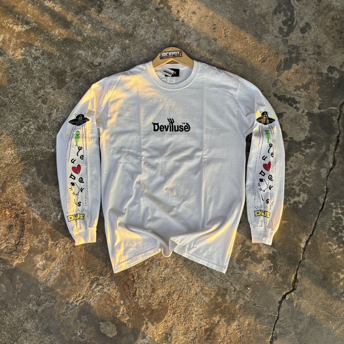 Japanese Brand 🔥Rare!!! Deviluse X Alien Workshop Longsleve Tshirt Size US M / EU 48-50 / 2 - 1 Thumbnail