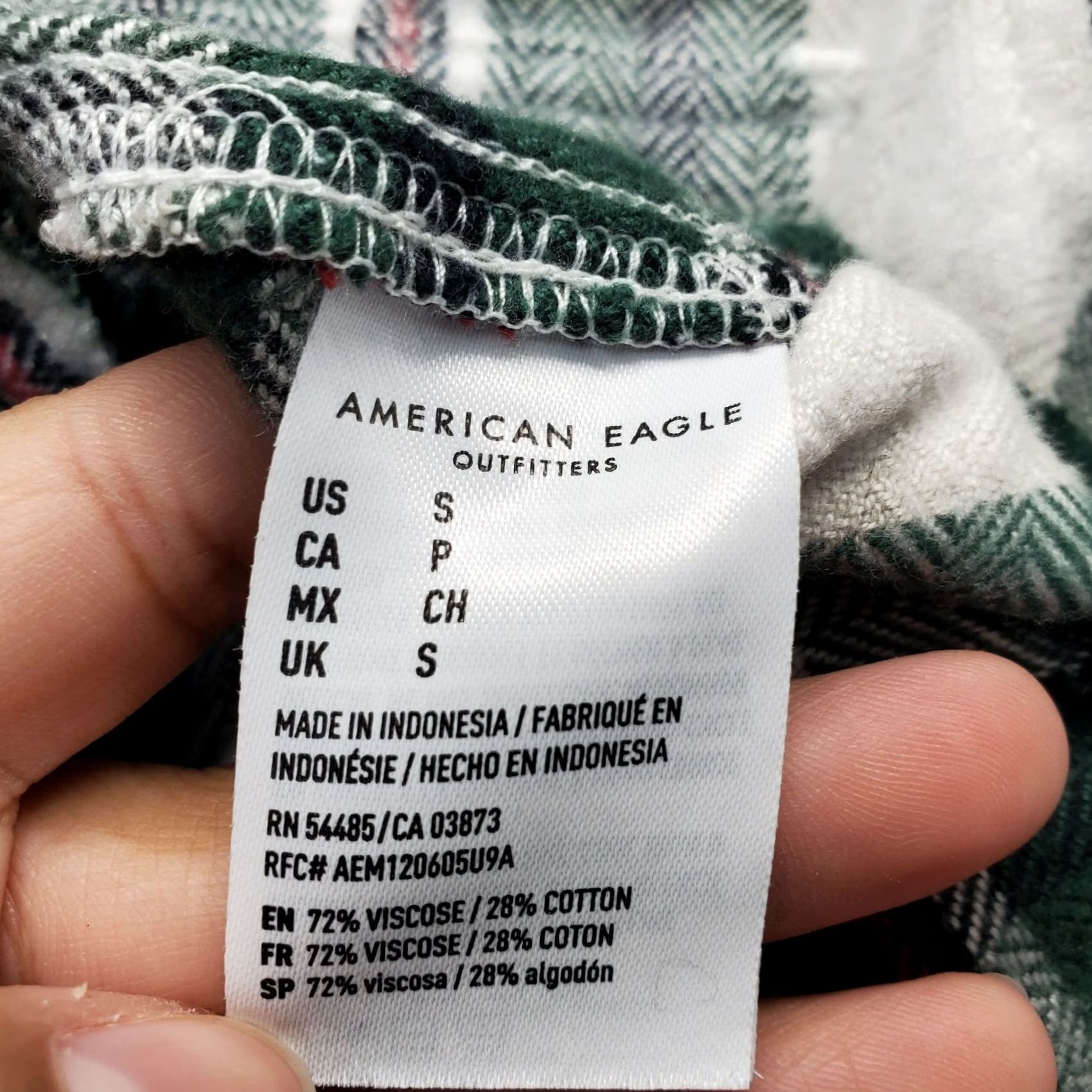 American Eagle Outfitters American Eagle Shirt Womens Size S Multicolor Plaid Button-Up Flannel Classic Fit Size S / US 4 / IT 40 - 6 Thumbnail